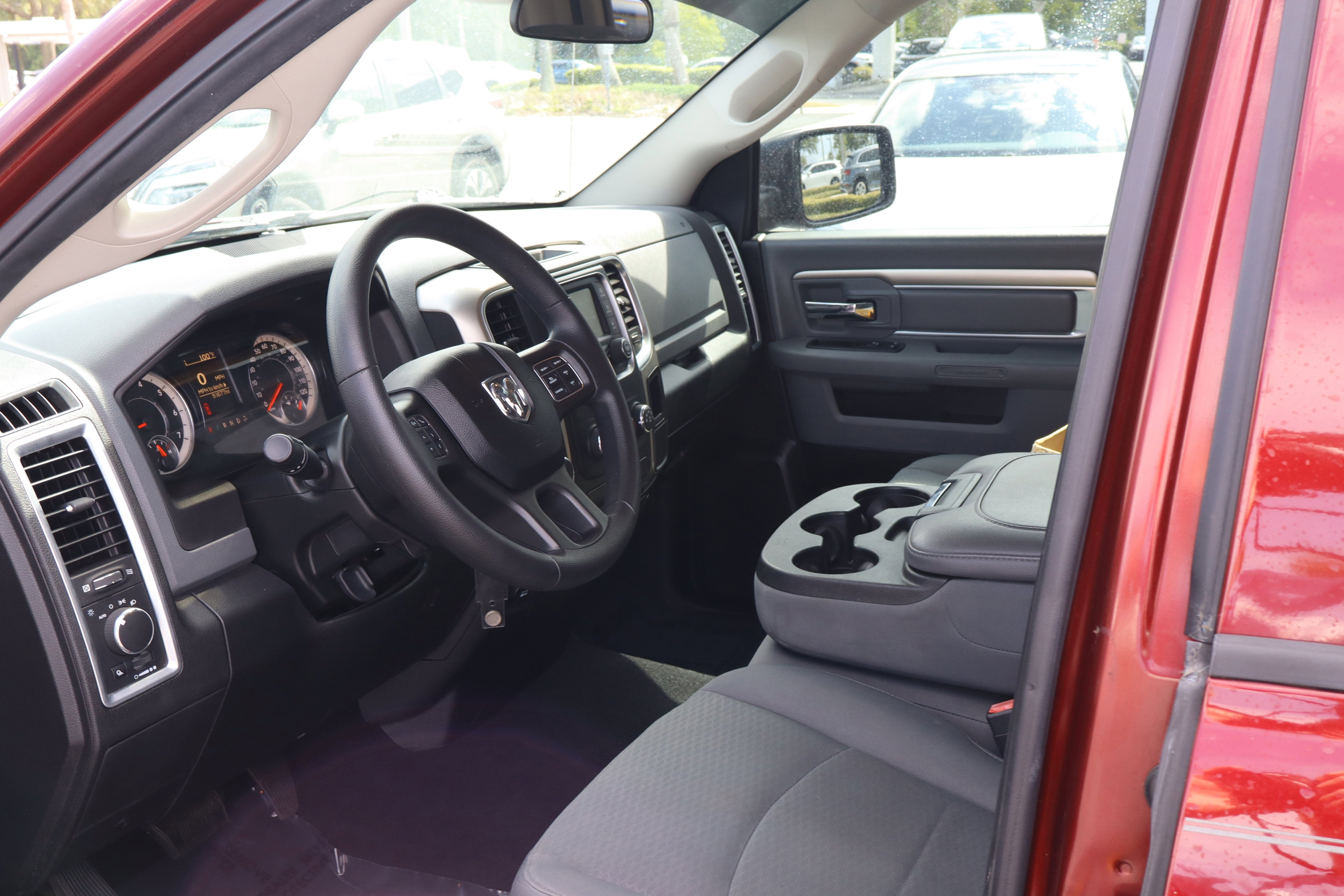 2018 RAM 1500 SLT