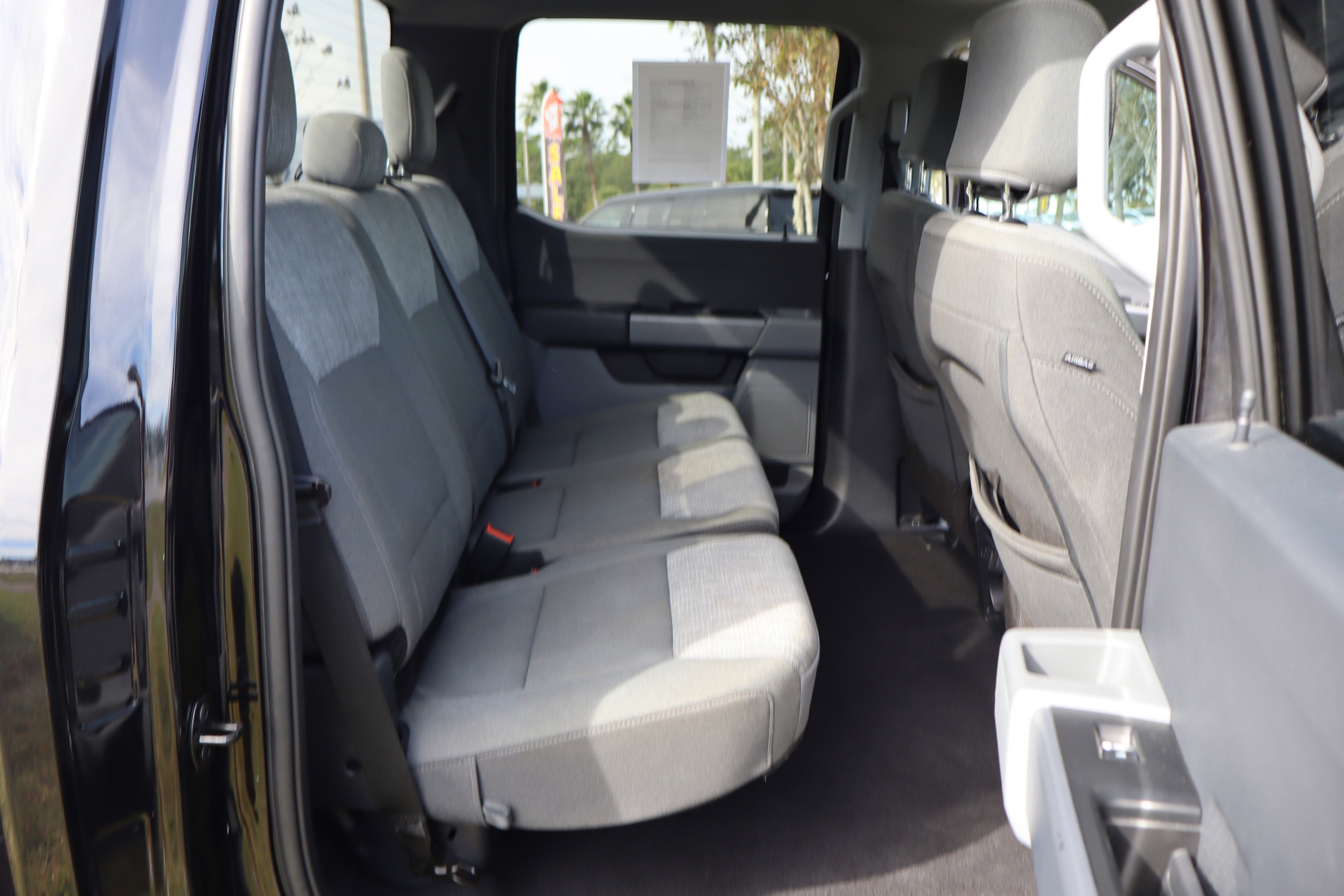 2023 Ford F-150 XLT 2WD SuperCrew 5.5' Box