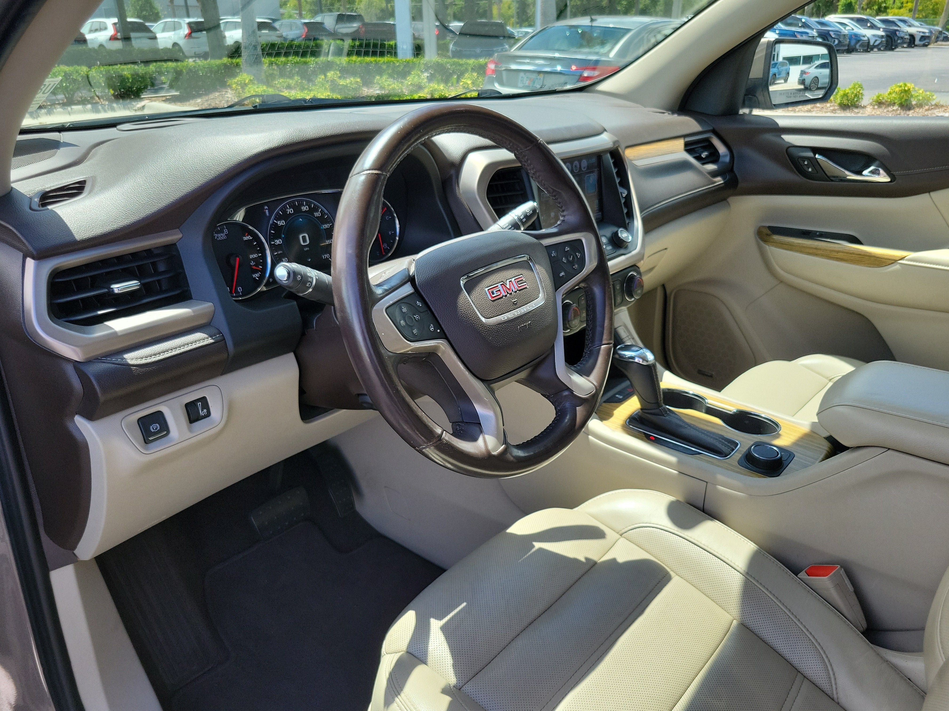 2019 GMC Acadia Denali