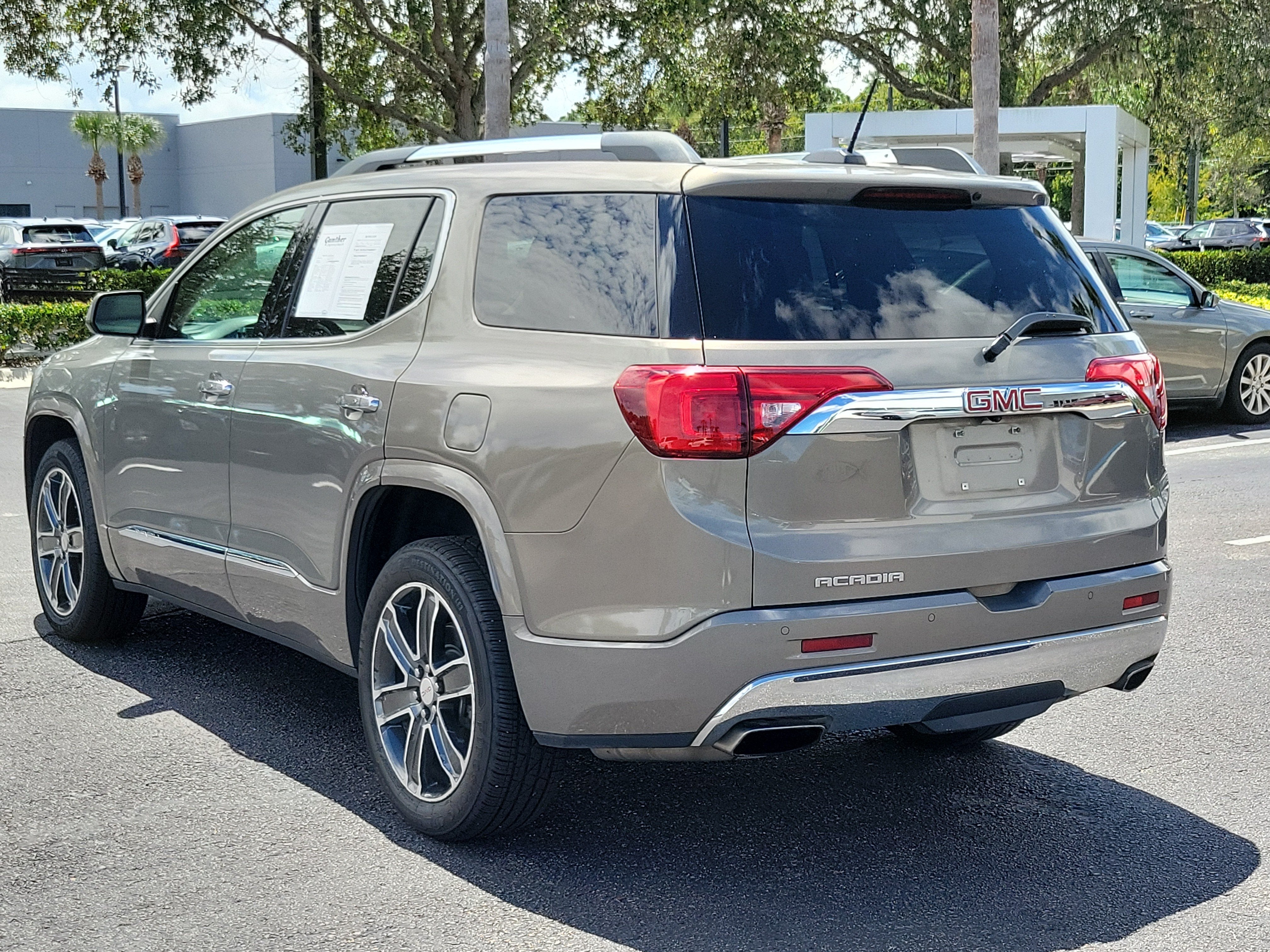 2019 GMC Acadia Denali