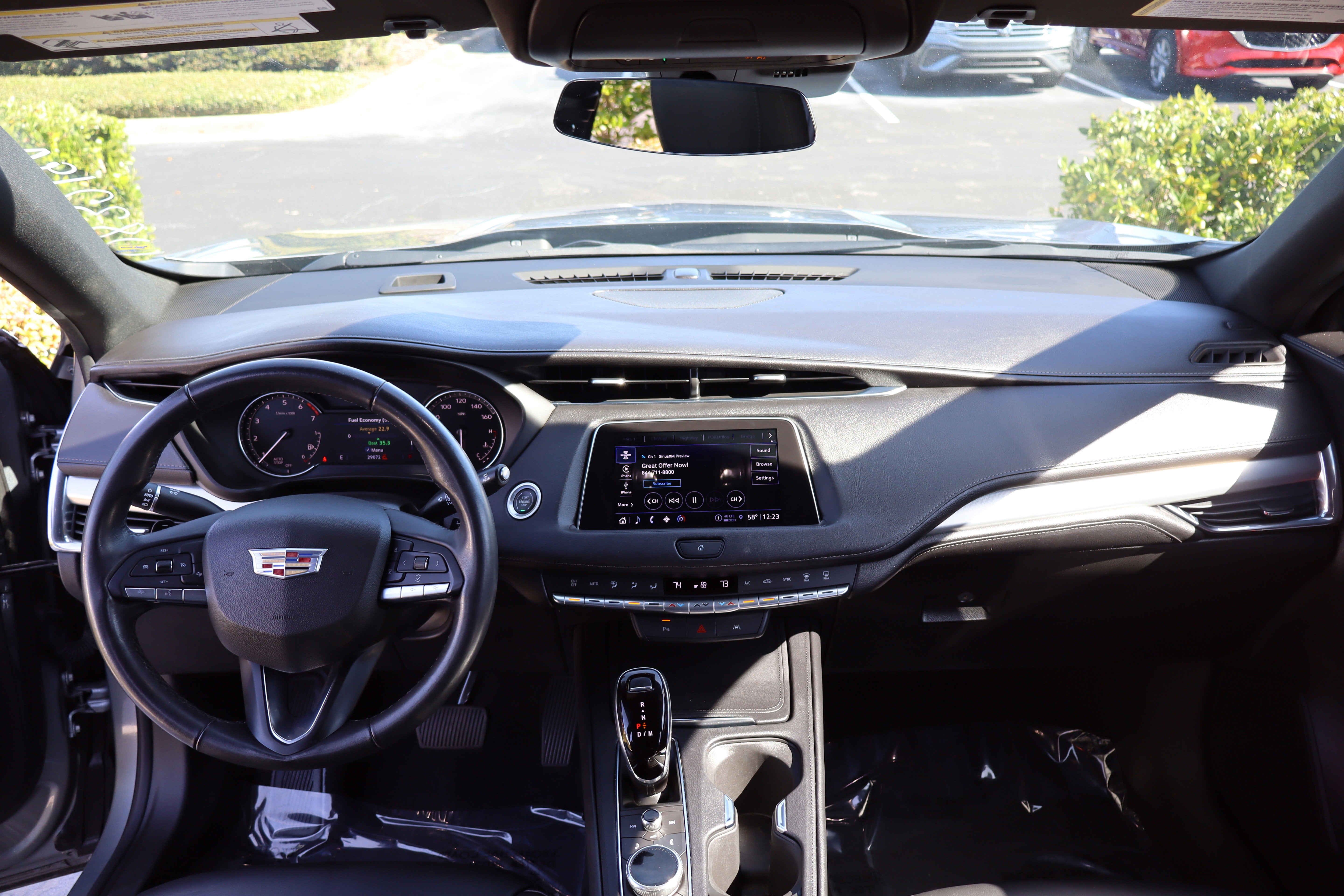 2023 Cadillac XT4 FWD Premium Luxury