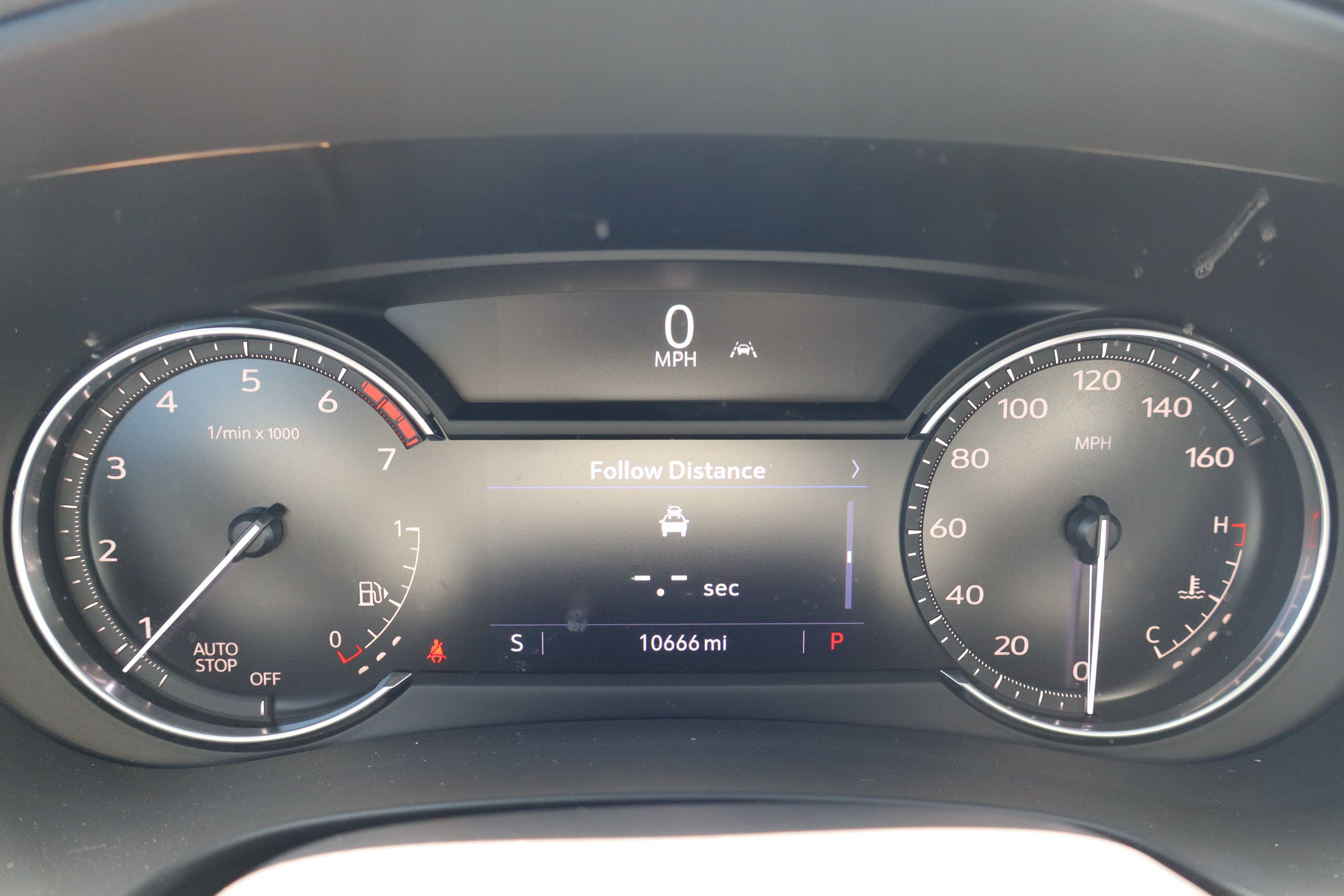 2022 Cadillac XT4 FWD Premium Luxury