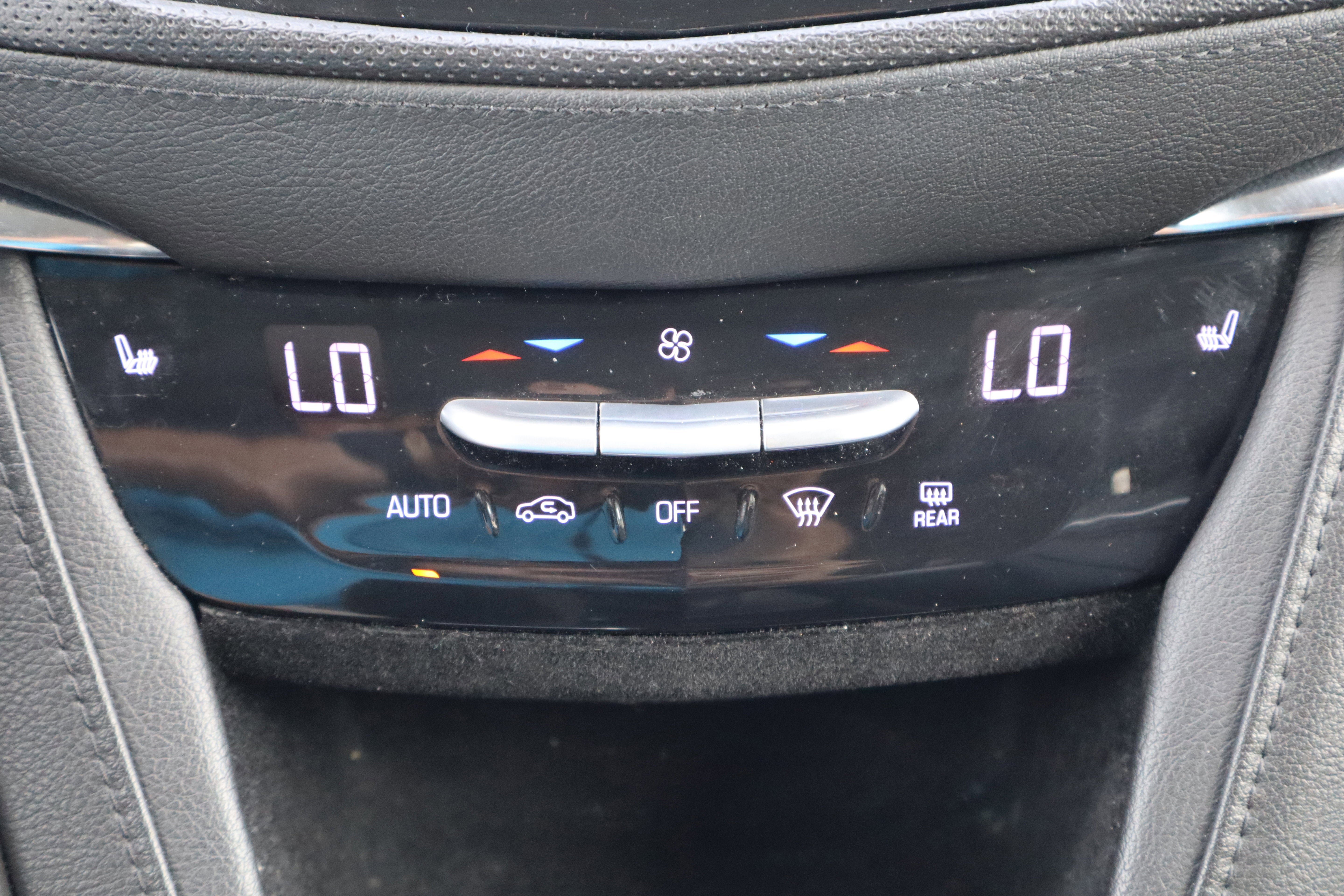 2017 Cadillac XT5 Luxury FWD