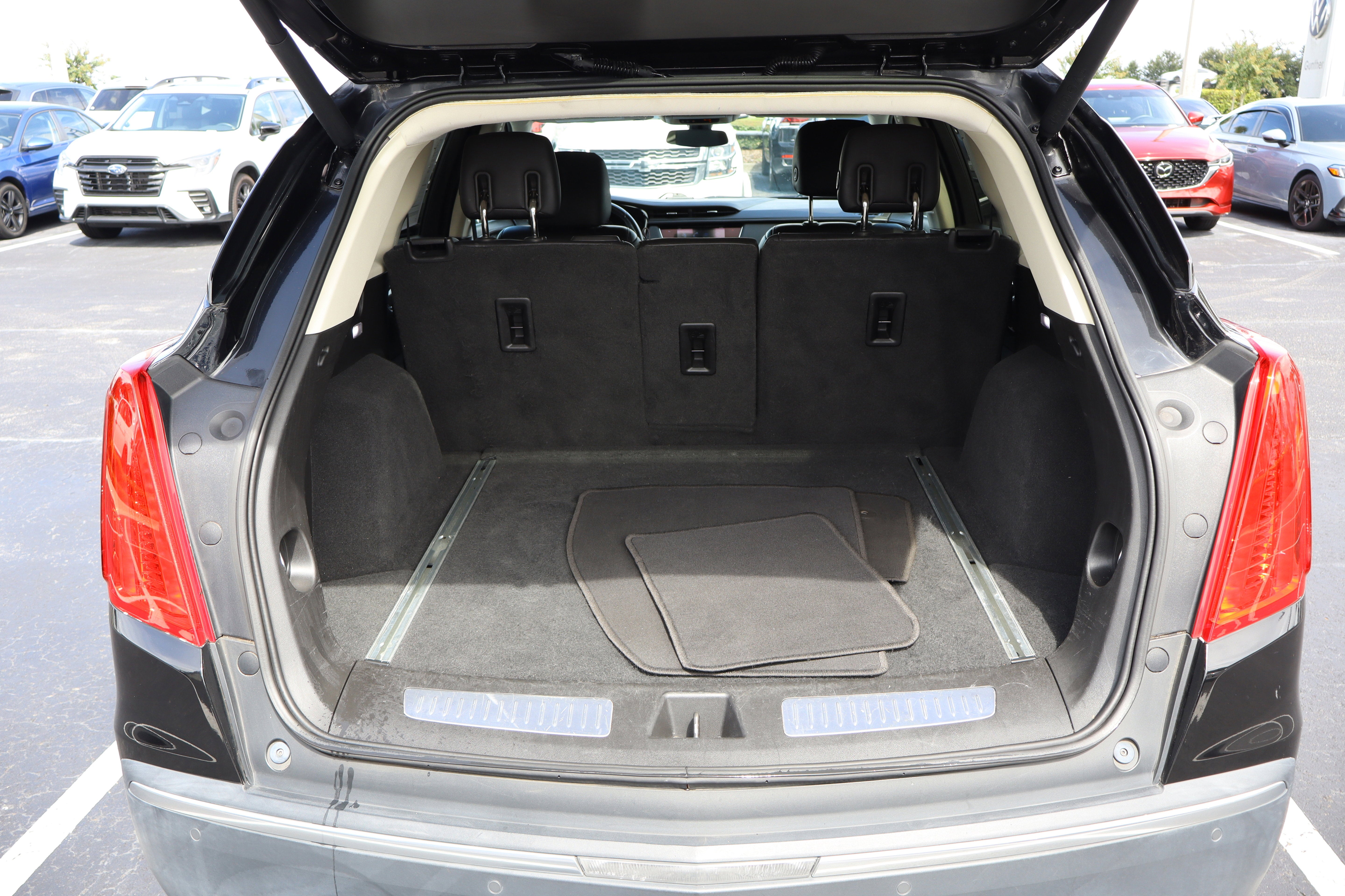 2017 Cadillac XT5 Luxury FWD