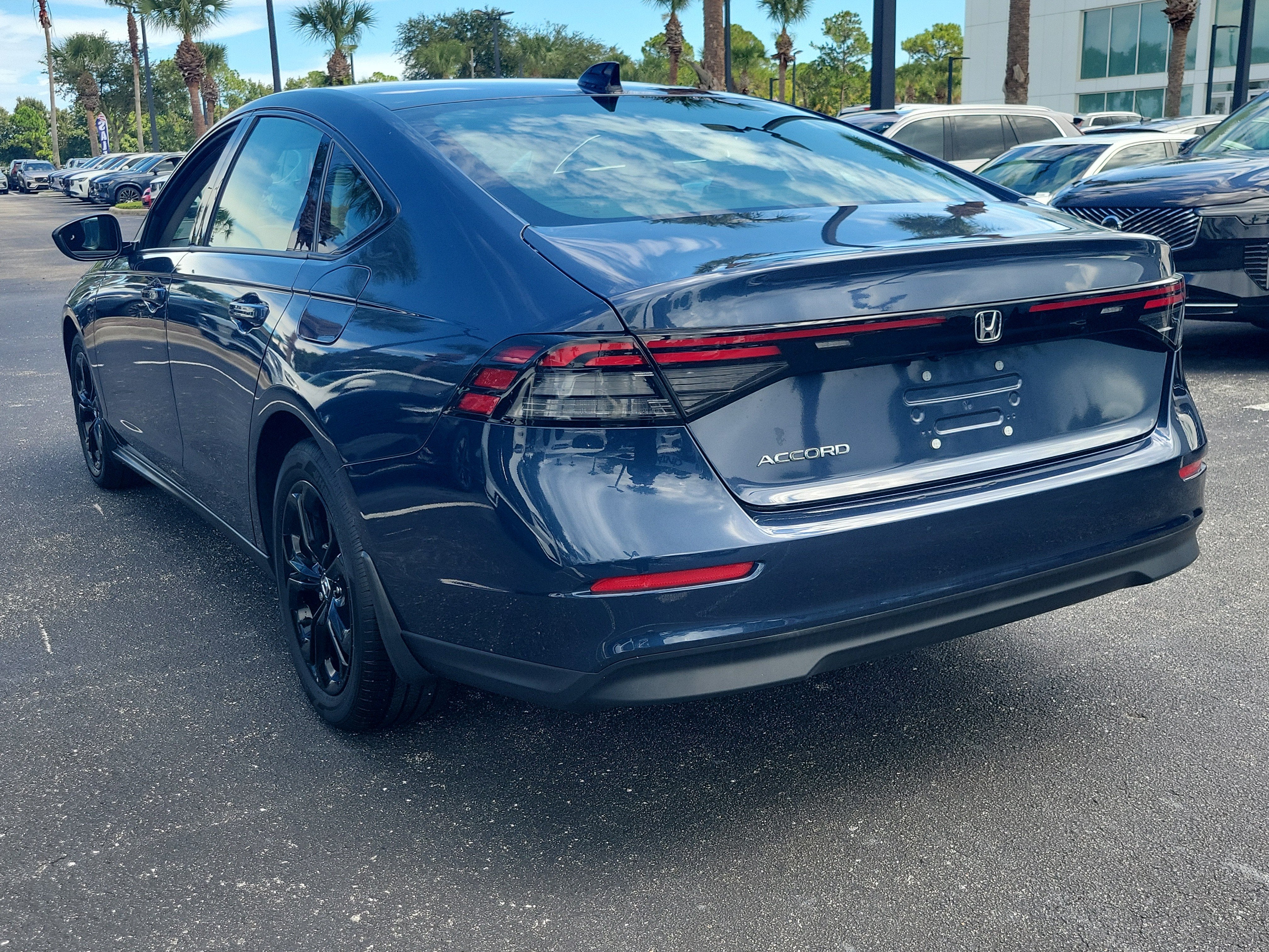 2025 Honda Accord Sedan SE