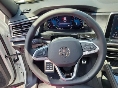 2026 Volkswagen Atlas Cross Sport 2.0T SEL R-Line Black