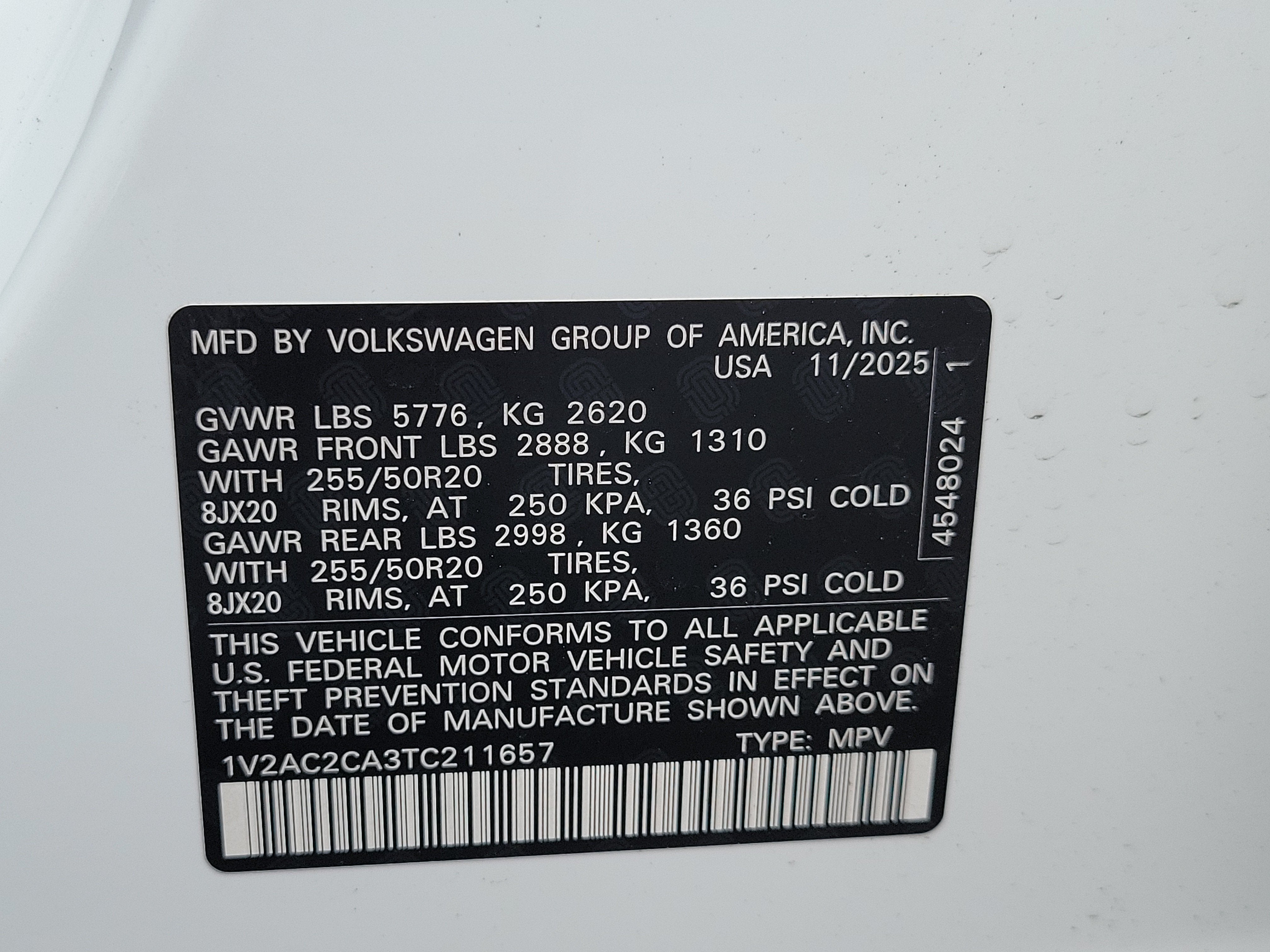 2026 Volkswagen Atlas Cross Sport 2.0T SEL R-Line Black