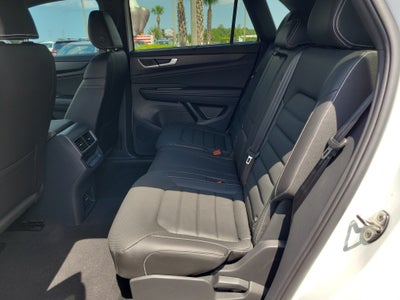 2026 Volkswagen Atlas Cross Sport 2.0T SEL R-Line Black