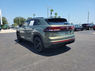 2026 Volkswagen Atlas Cross Sport 2.0T SEL R-Line Black