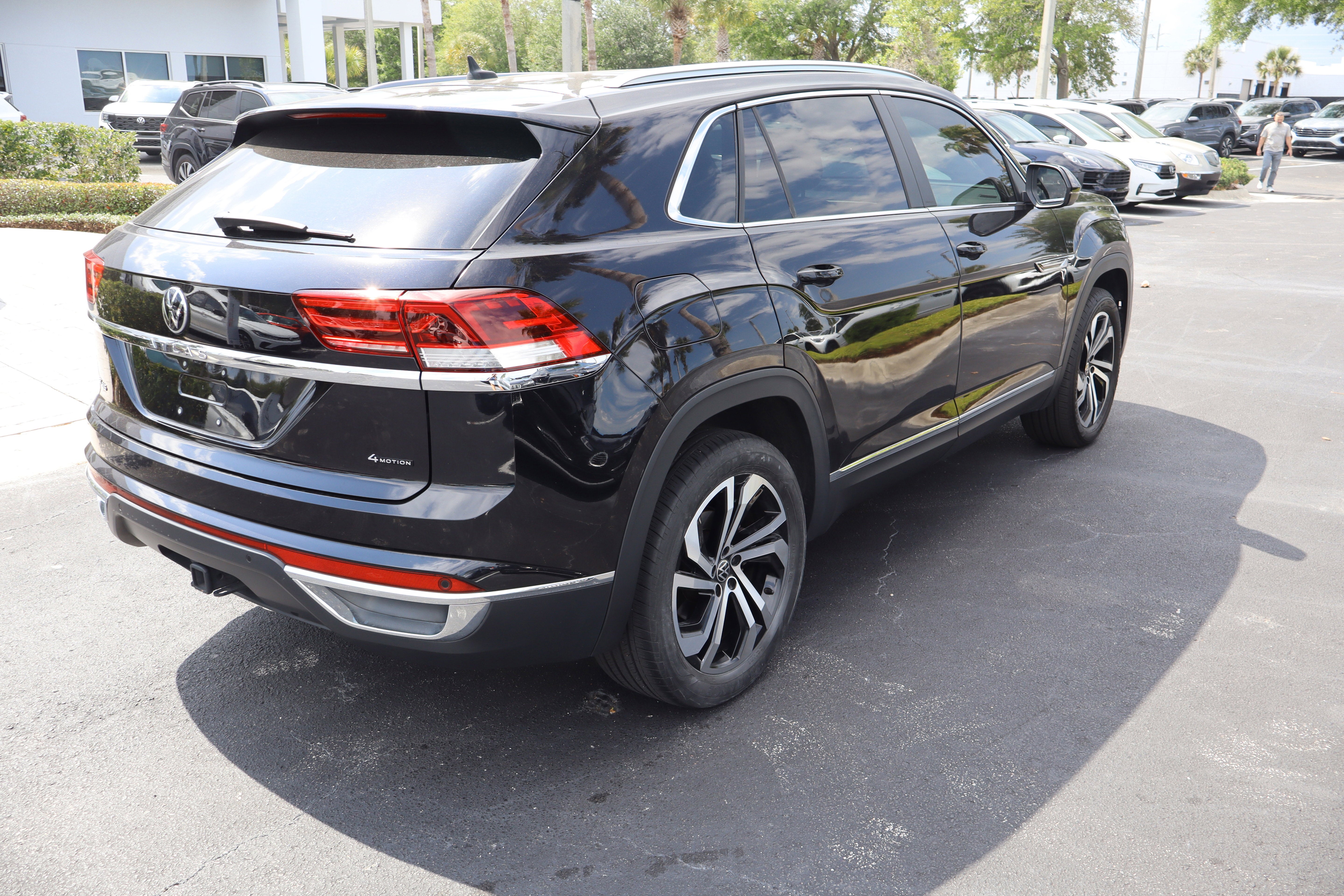 2023 Volkswagen Atlas Cross Sport 3.6L V6 SEL