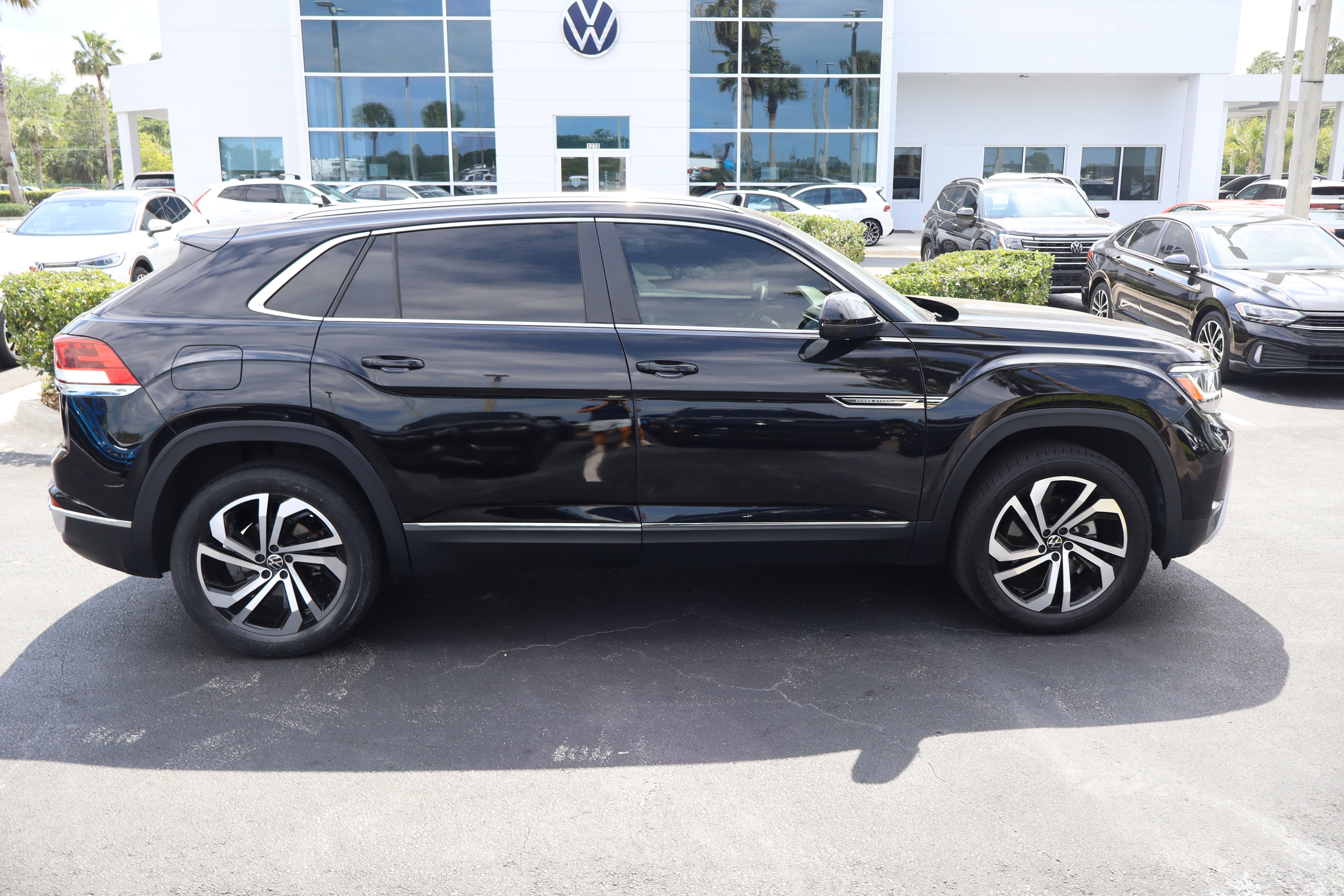 2023 Volkswagen Atlas Cross Sport 3.6L V6 SEL