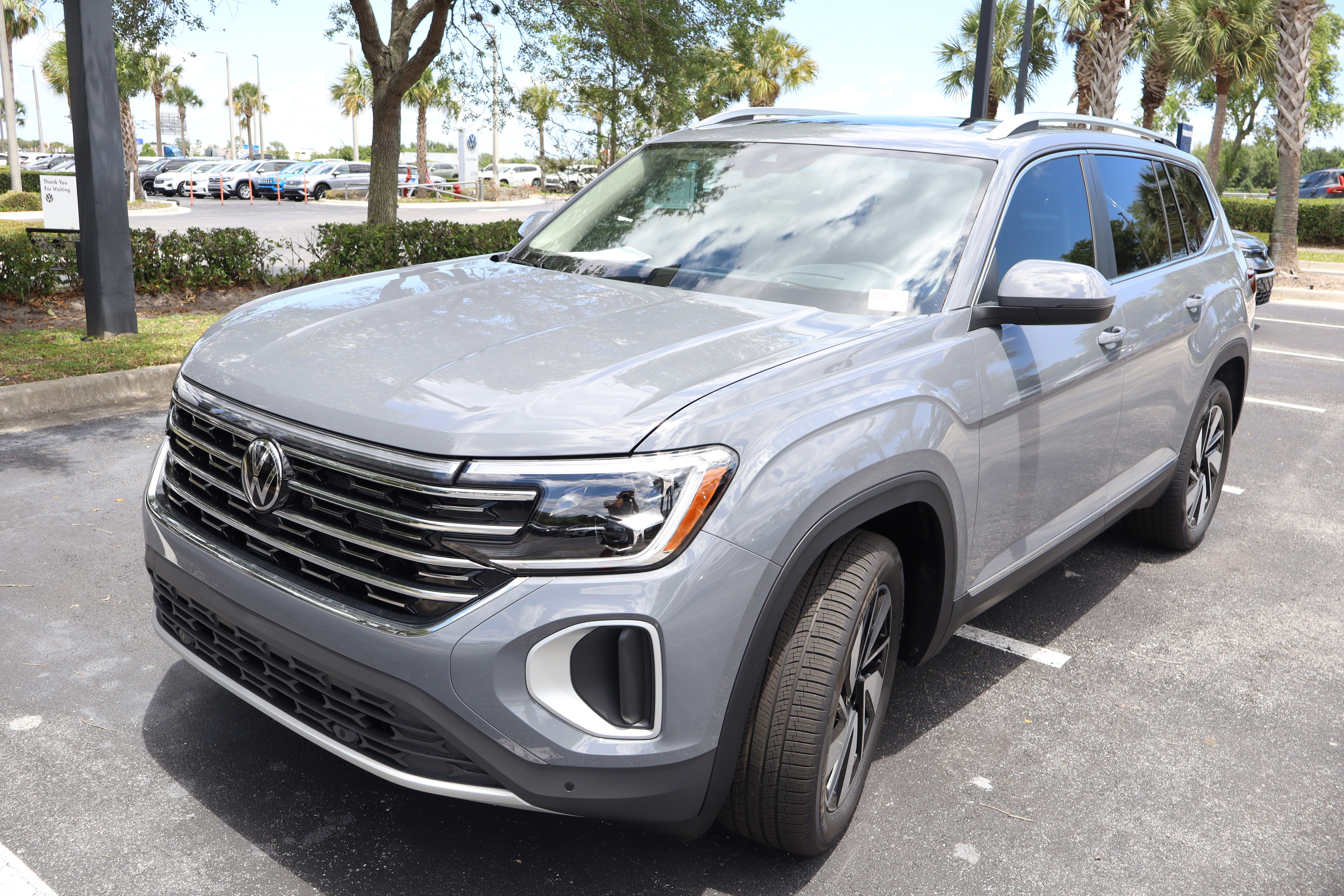 2026 Volkswagen Atlas 2.0T SEL