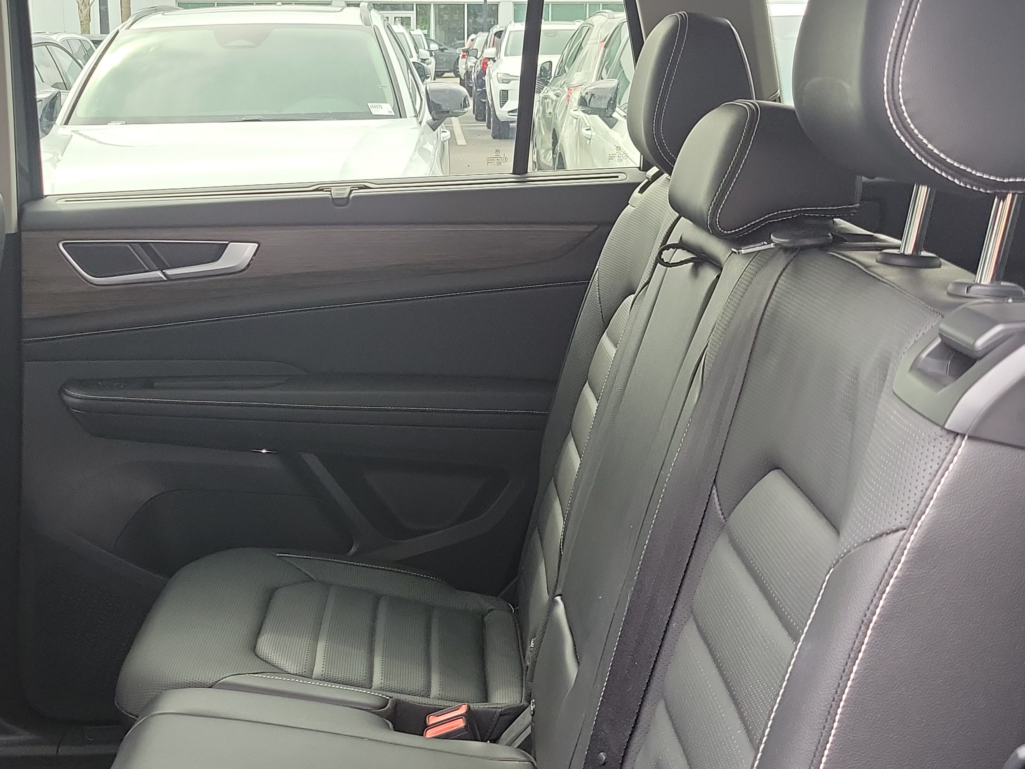 2024 Volkswagen Atlas 2.0T SEL