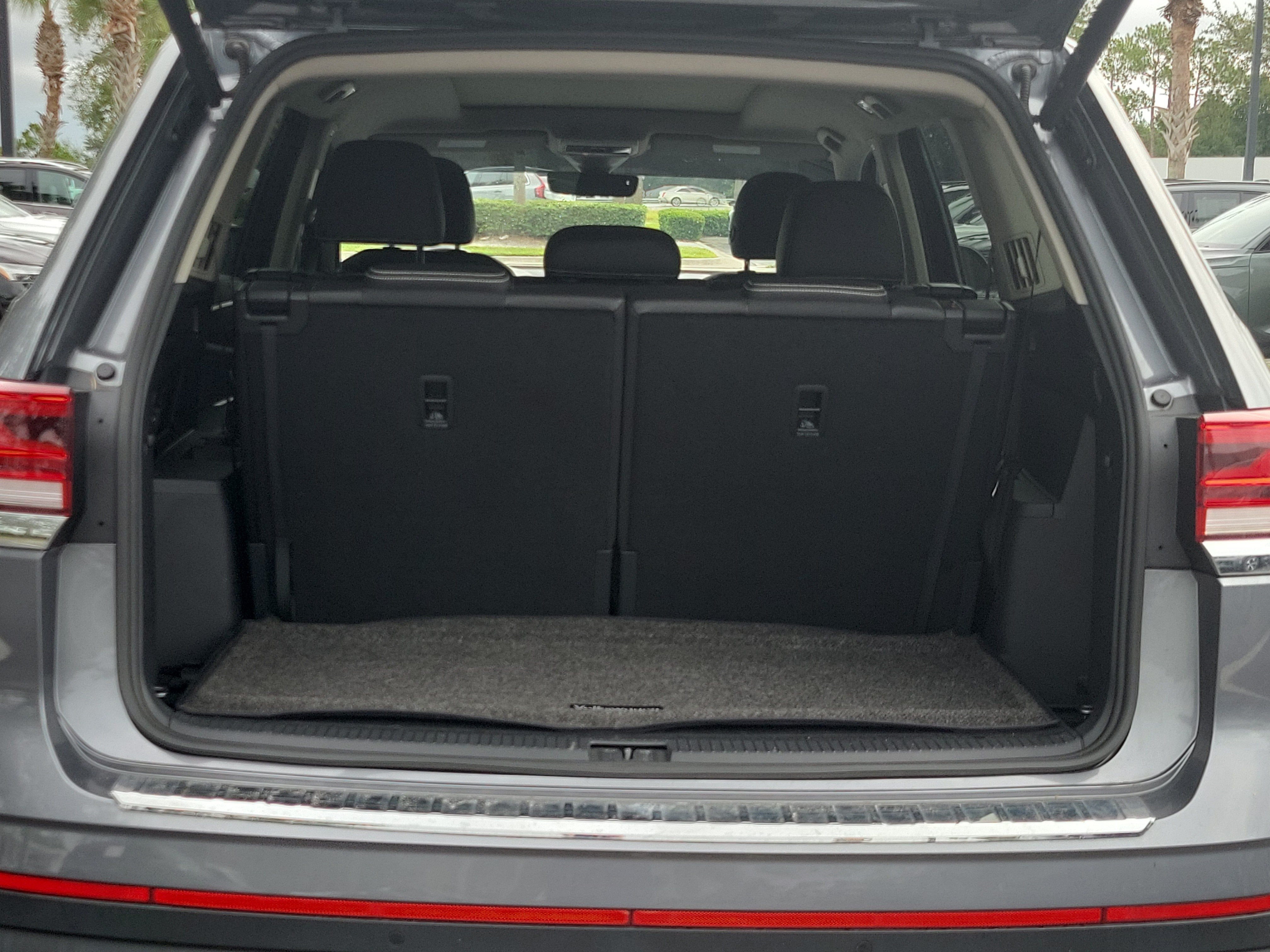 2024 Volkswagen Atlas 2.0T SEL
