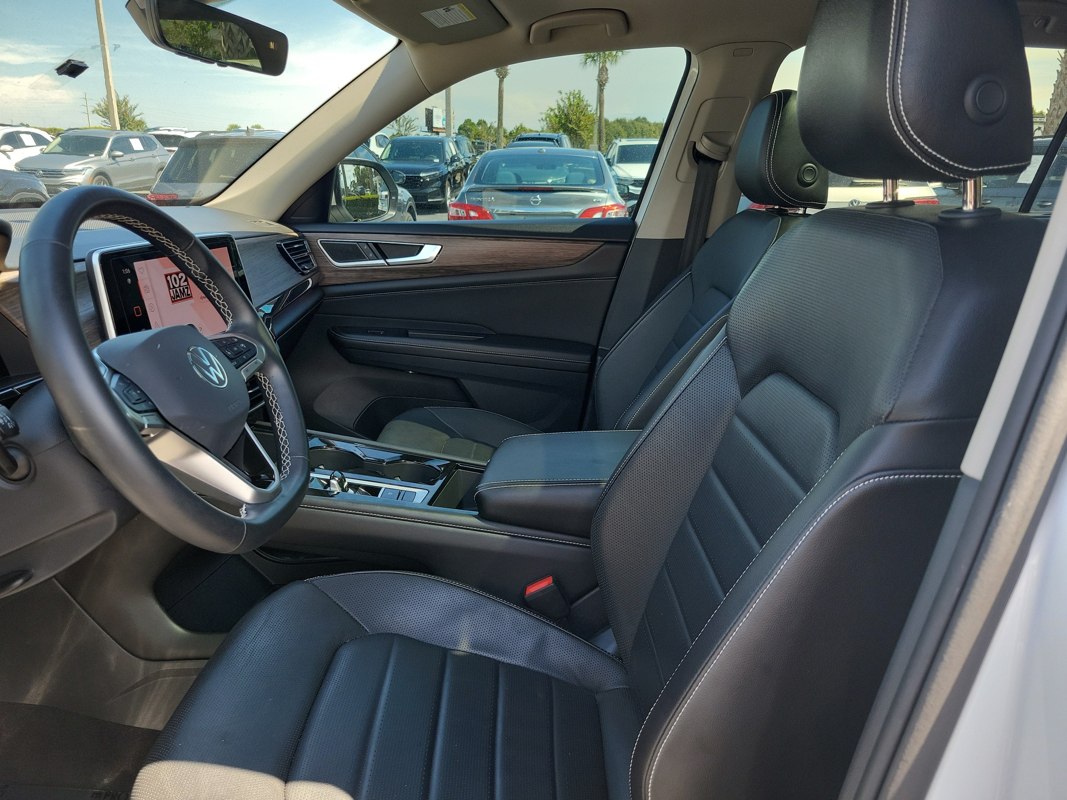 2024 Volkswagen Atlas 2.0T SEL