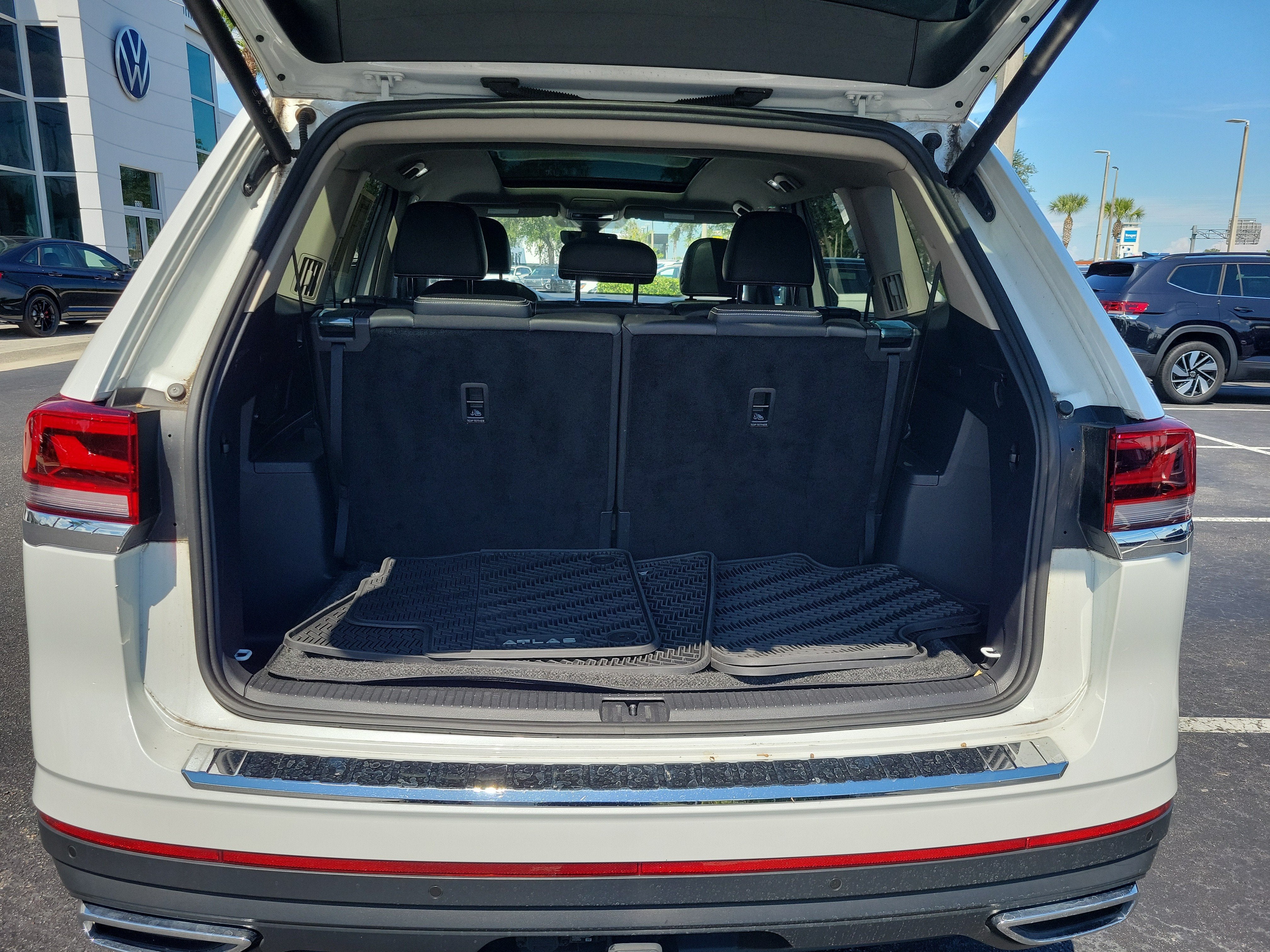 2024 Volkswagen Atlas 2.0T SEL