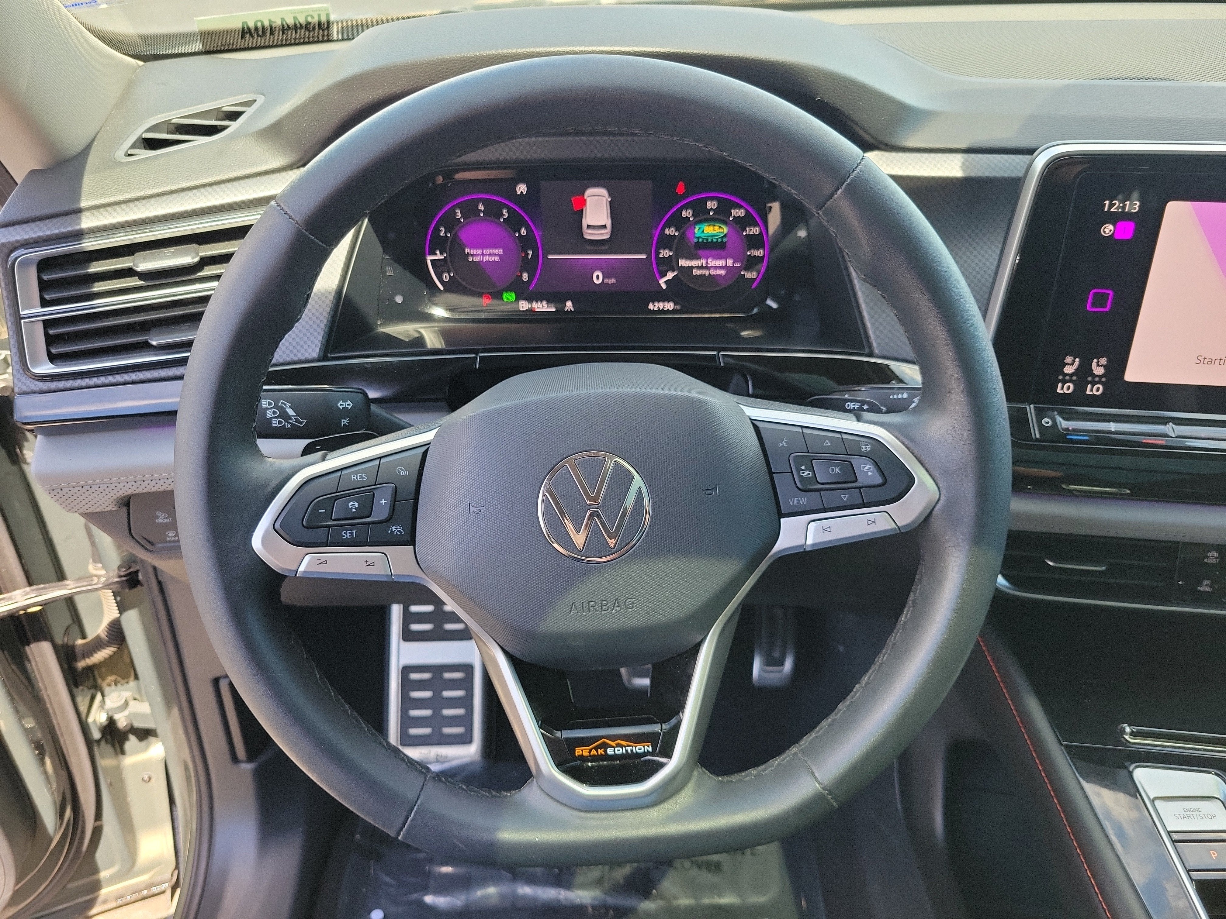 2024 Volkswagen Atlas 2.0T Peak Edition SE w/Technology