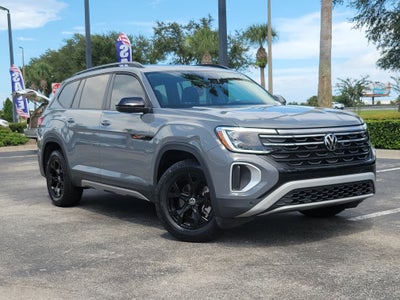 2024 Volkswagen Atlas 2.0T Peak Edition SE w/Technology