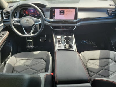 2024 Volkswagen Atlas 2.0T Peak Edition SE w/Technology