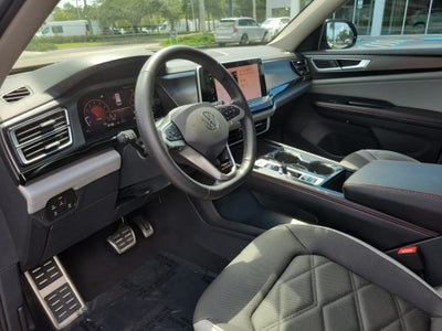 2024 Volkswagen Atlas 2.0T Peak Edition SE w/Technology