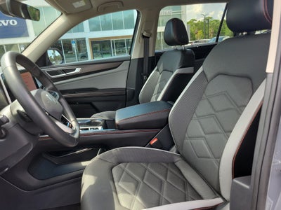 2024 Volkswagen Atlas 2.0T Peak Edition SE w/Technology