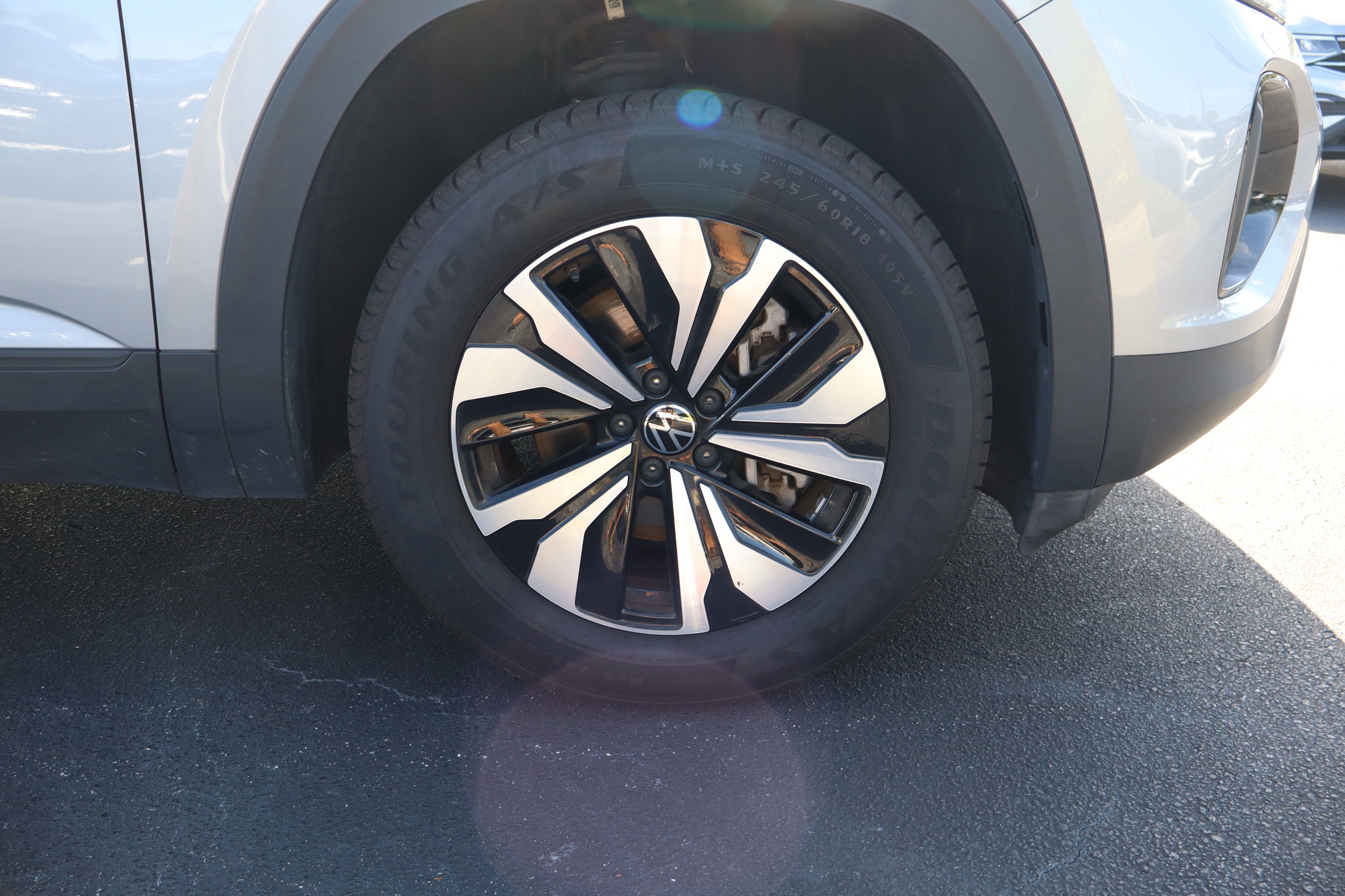 2024 Volkswagen Atlas Cross Sport 2.0T SE
