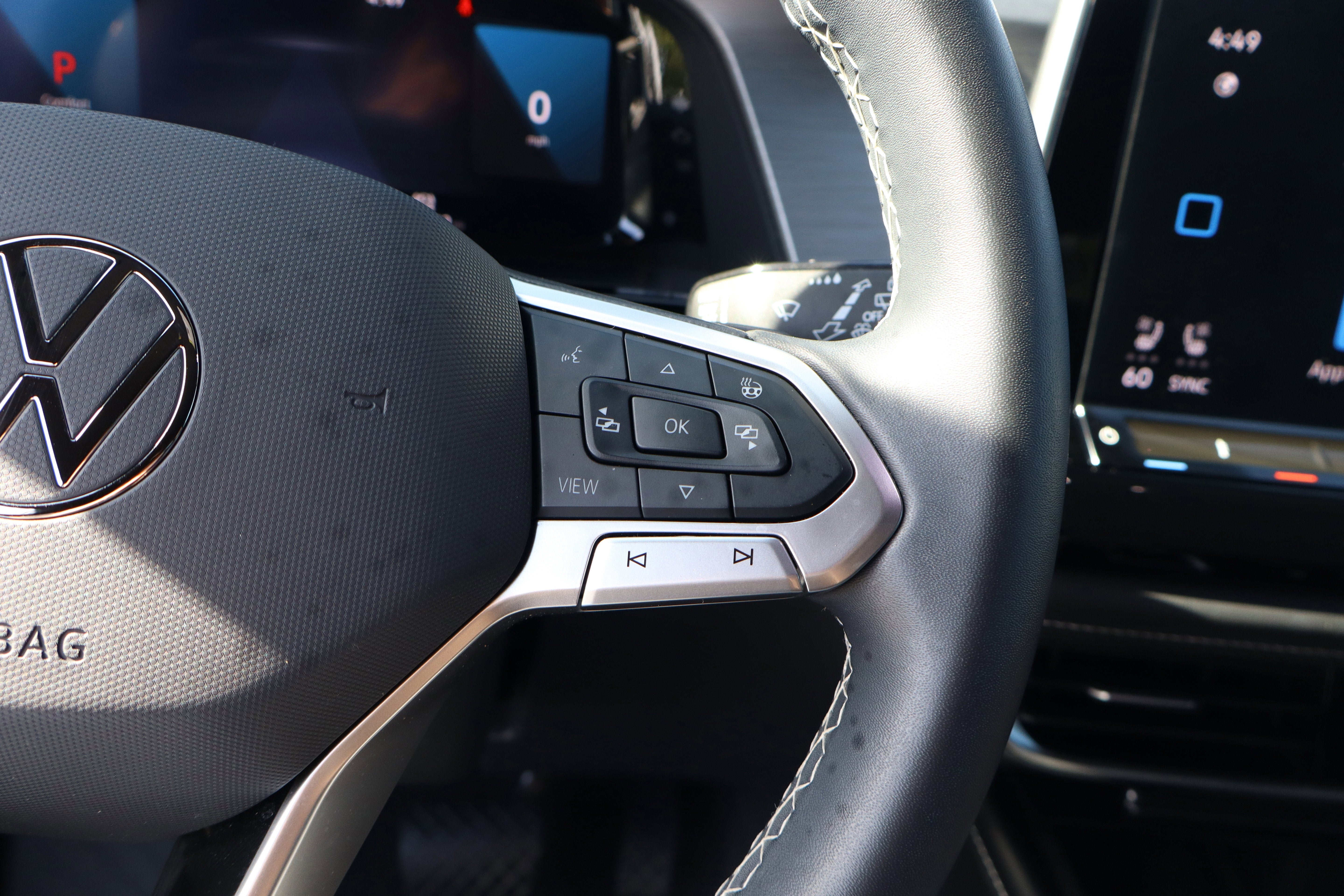 2024 Volkswagen Atlas Cross Sport 2.0T SE