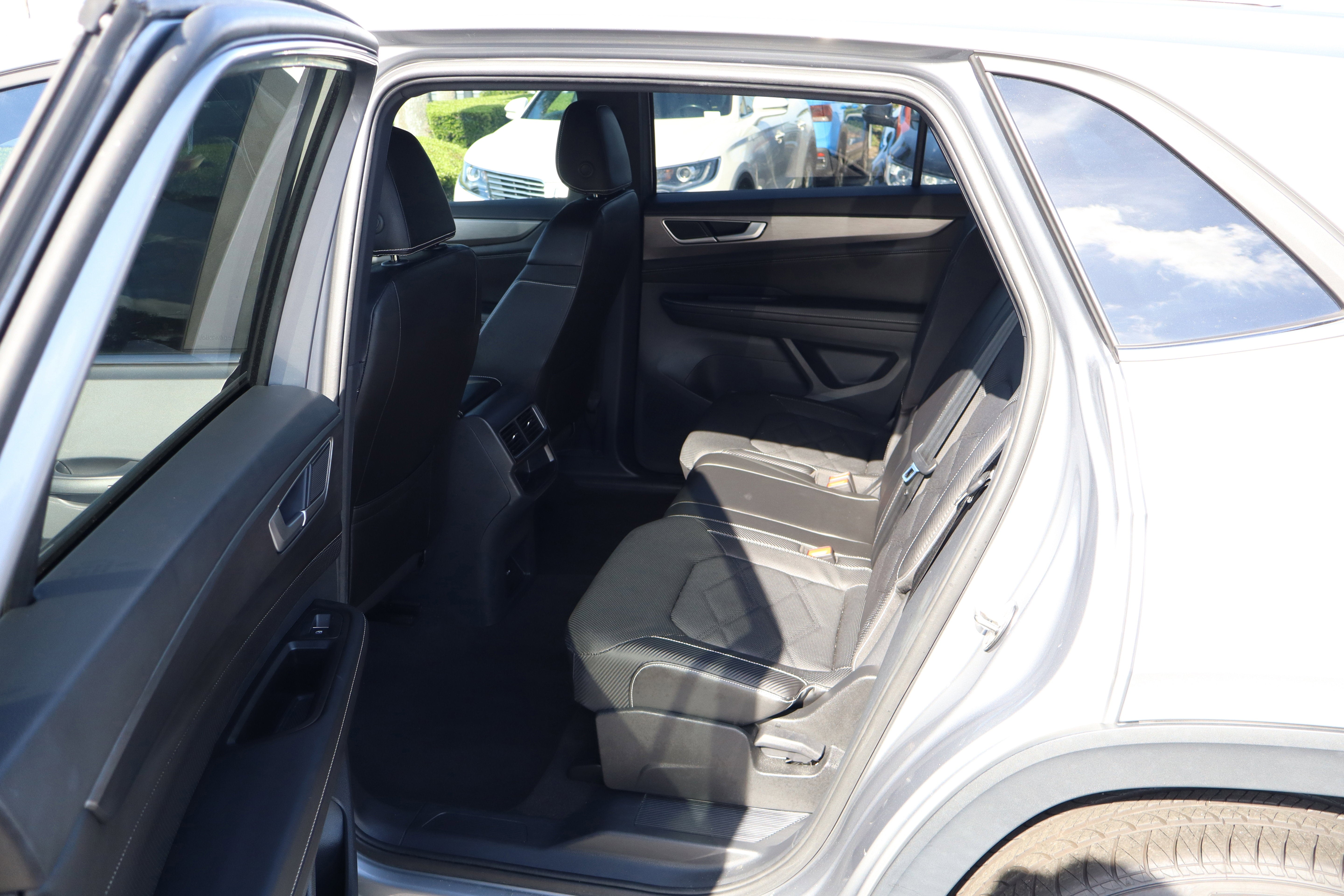 2024 Volkswagen Atlas Cross Sport 2.0T SE