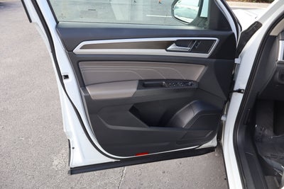 2023 Volkswagen Atlas 2.0T SE