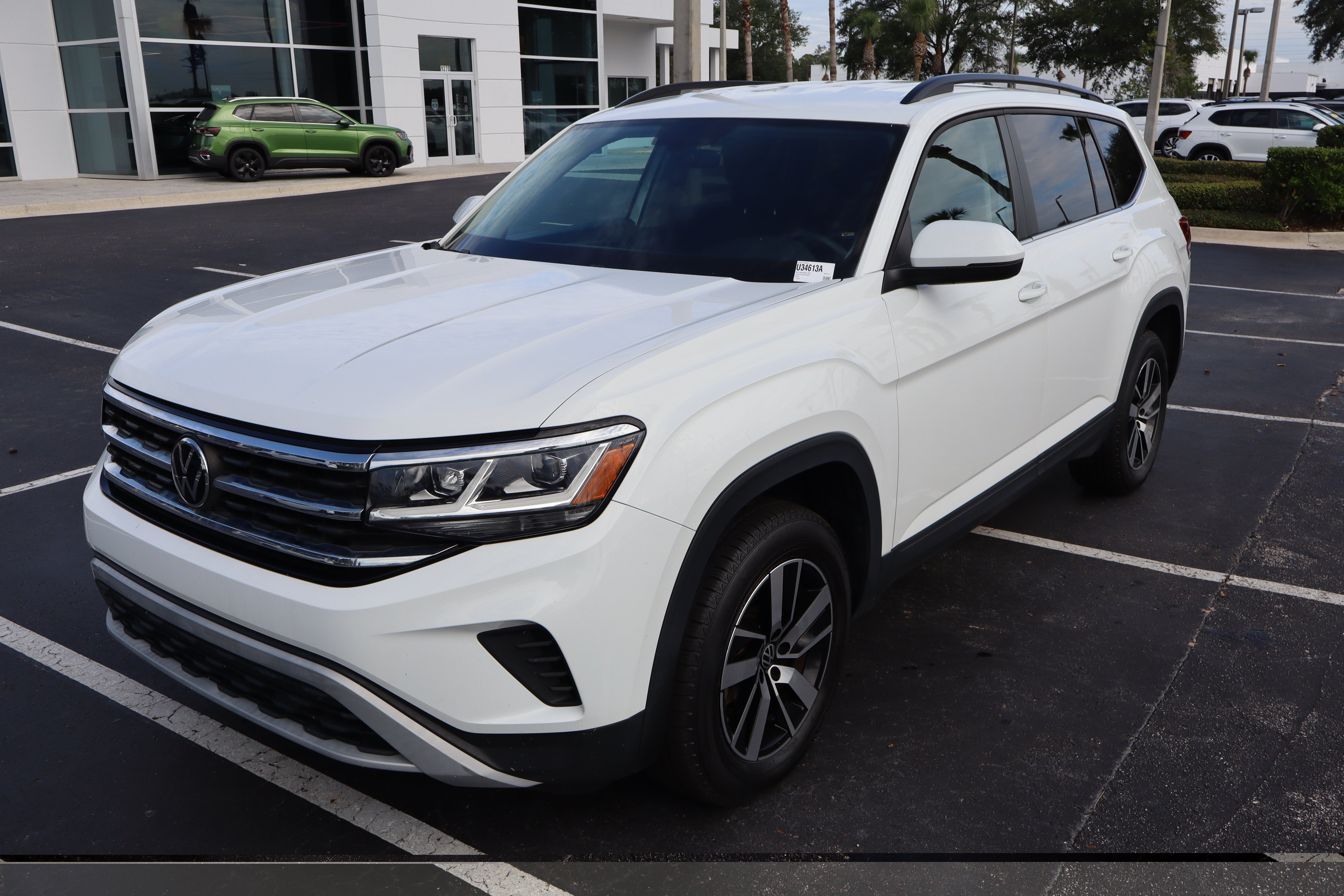 2023 Volkswagen Atlas 2.0T SE