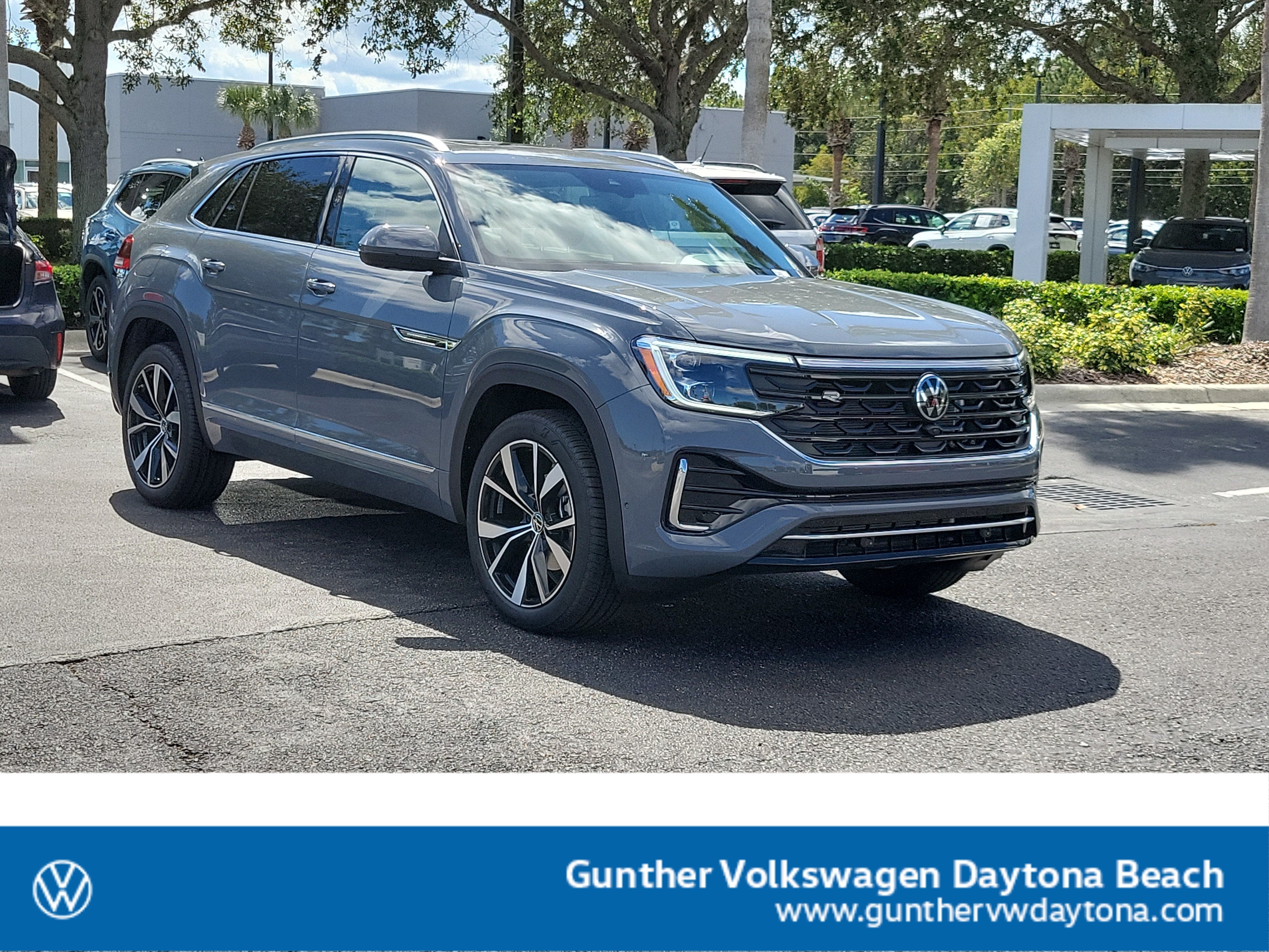 2026 Volkswagen Atlas Cross Sport 2.0T SEL Premium R-Line