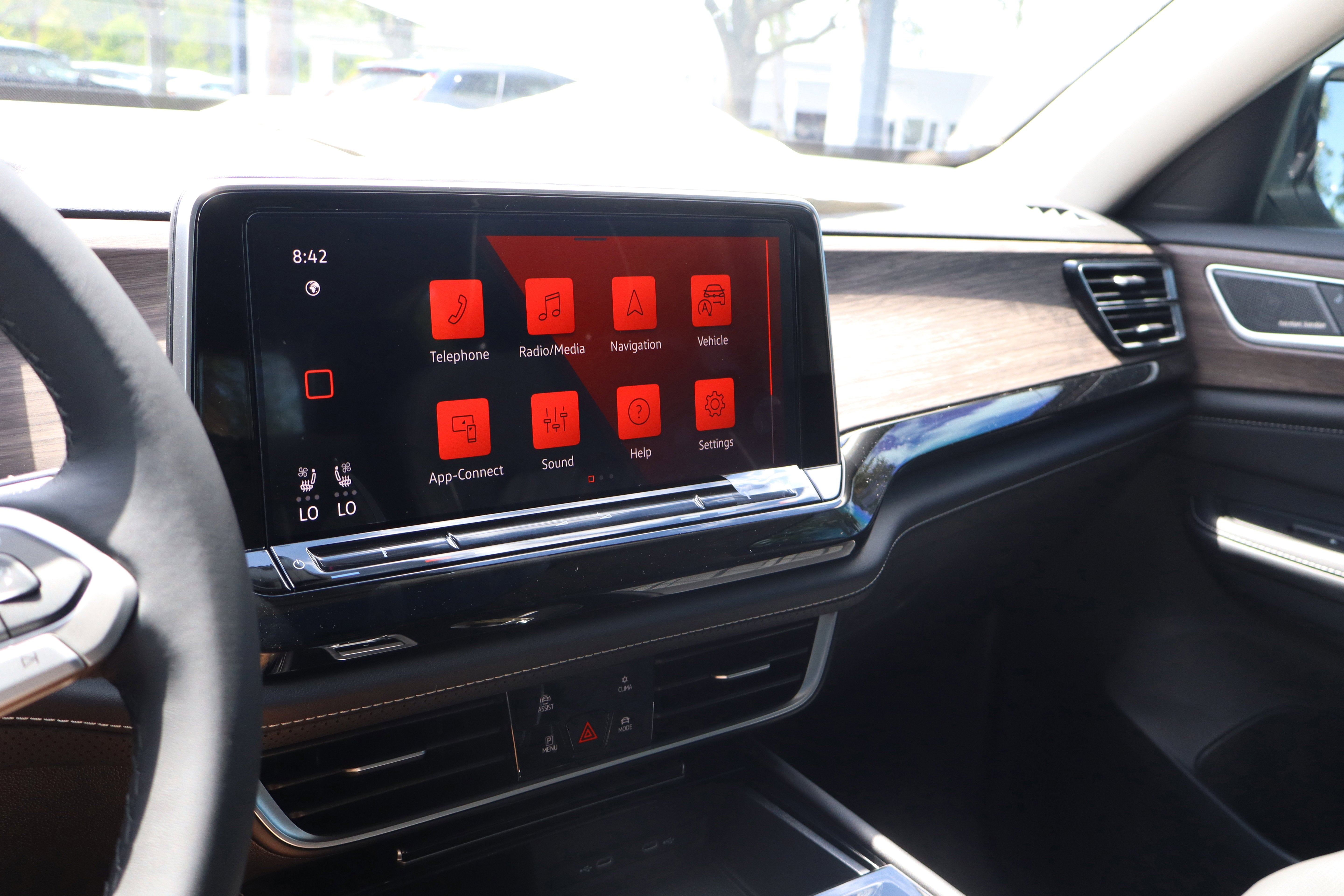 2026 Volkswagen Atlas 2.0T SEL Premium R-Line