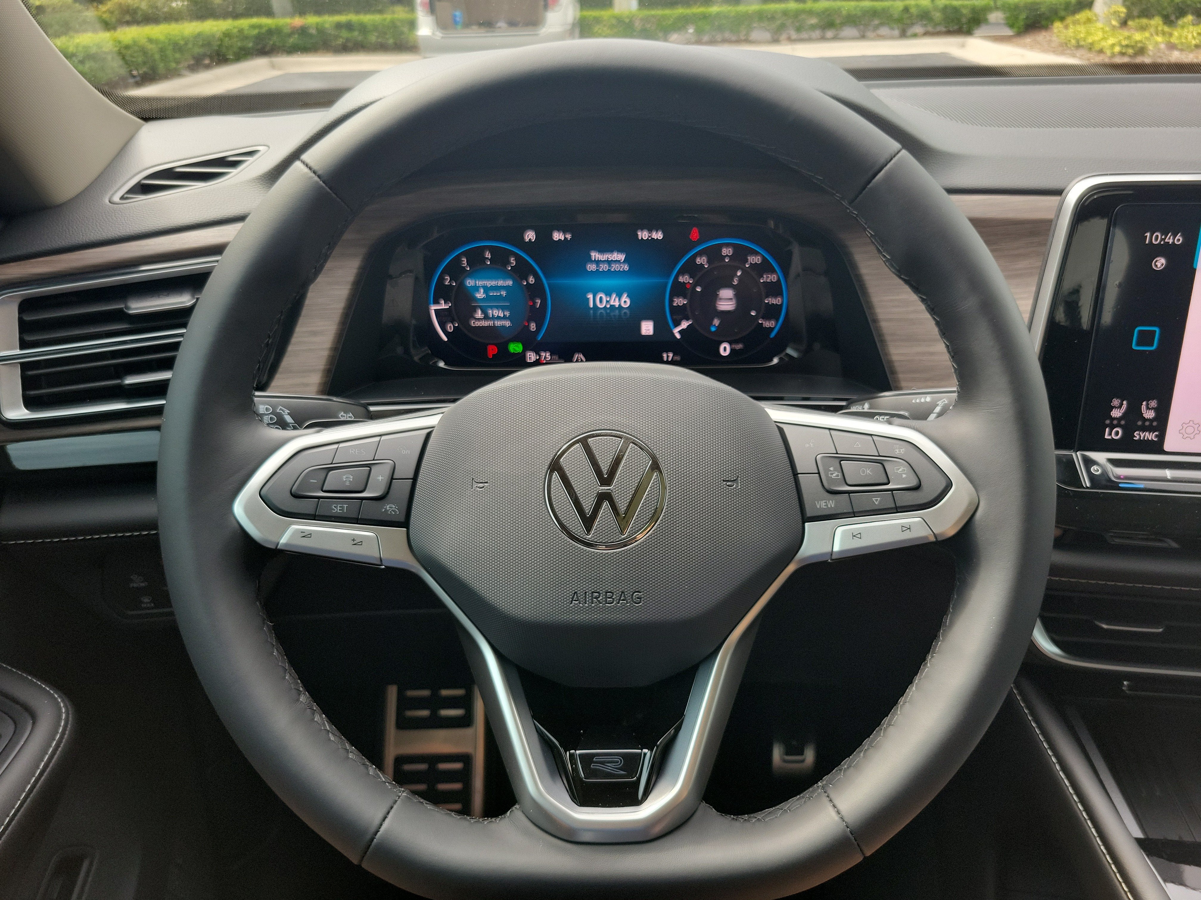 2026 Volkswagen Atlas 2.0T SEL Premium R-Line