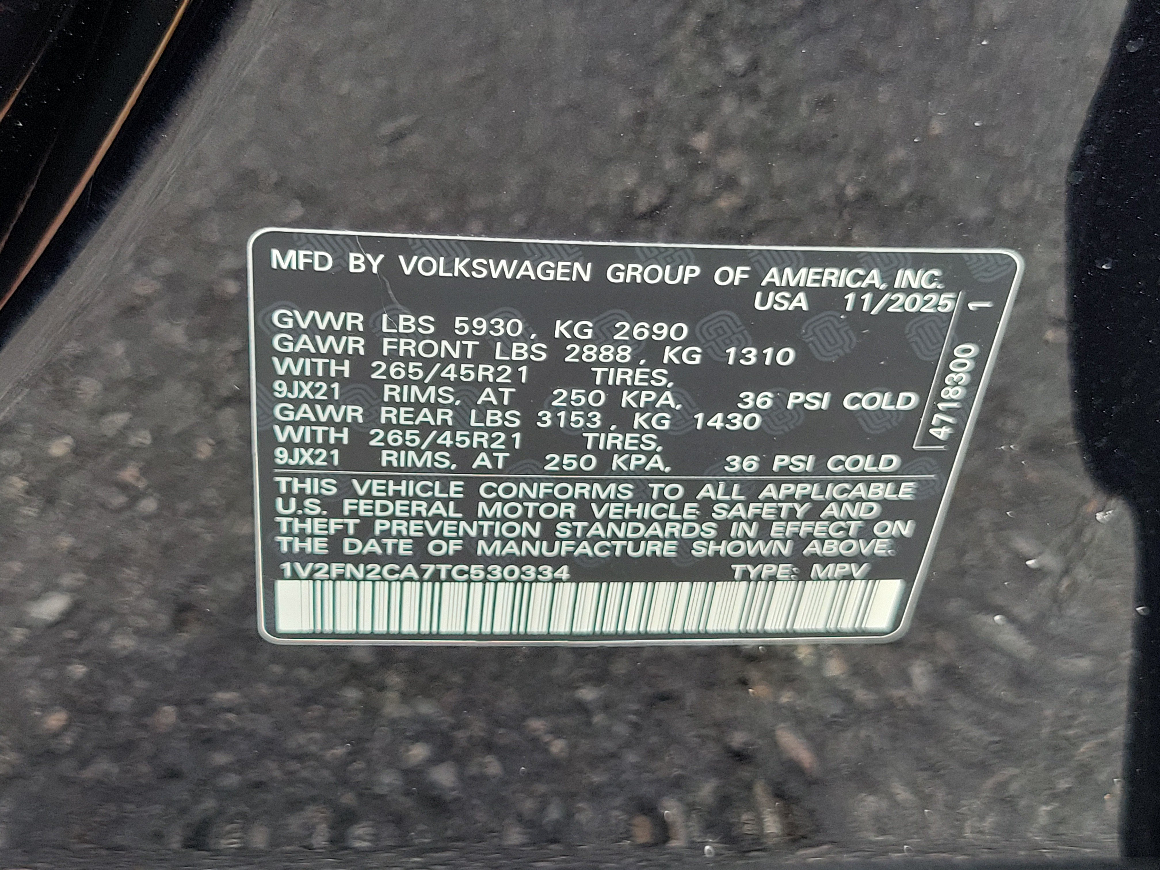2026 Volkswagen Atlas 2.0T SEL Premium R-Line