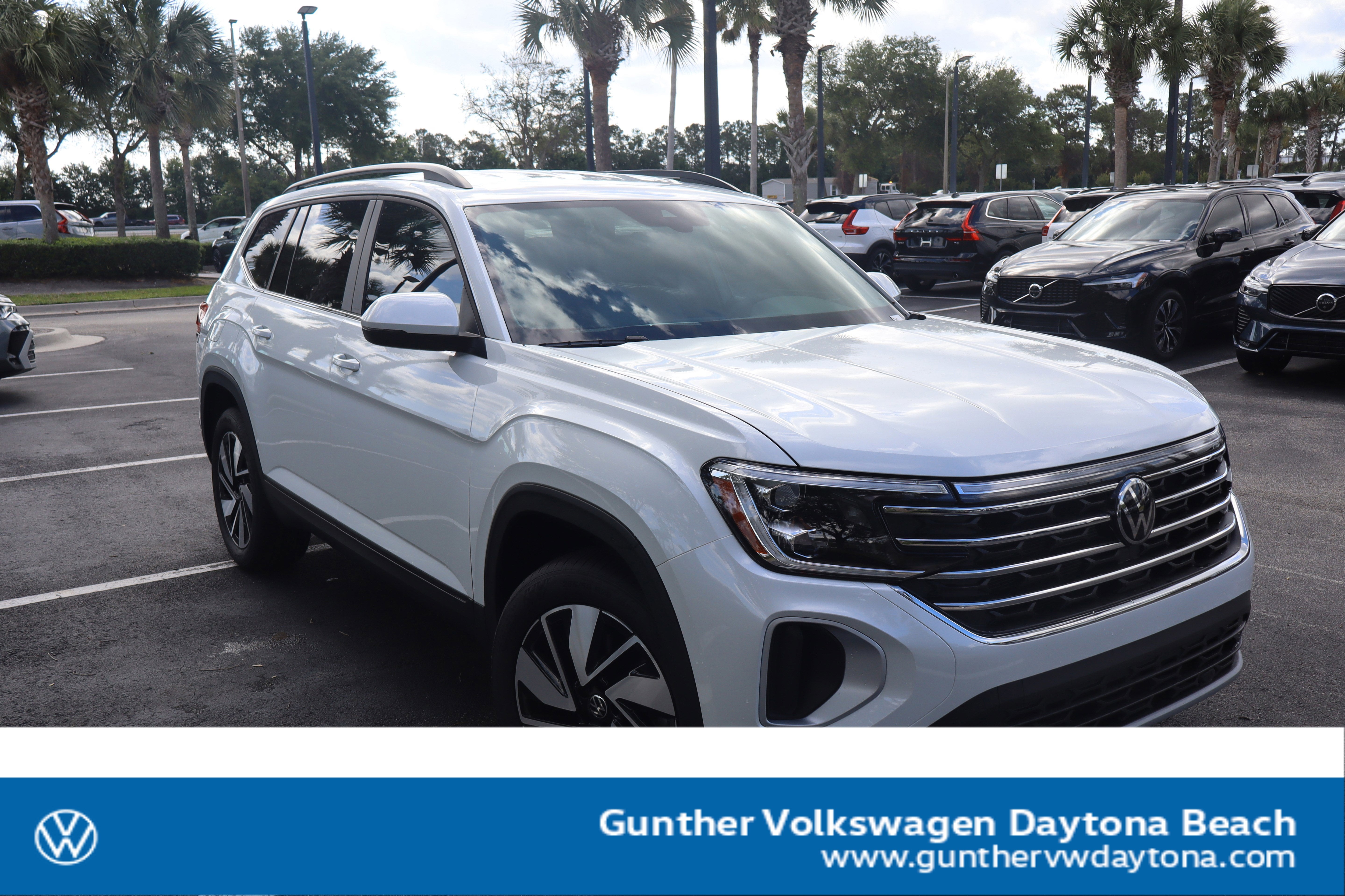 2026 Volkswagen Atlas 2.0T SE w/Technology