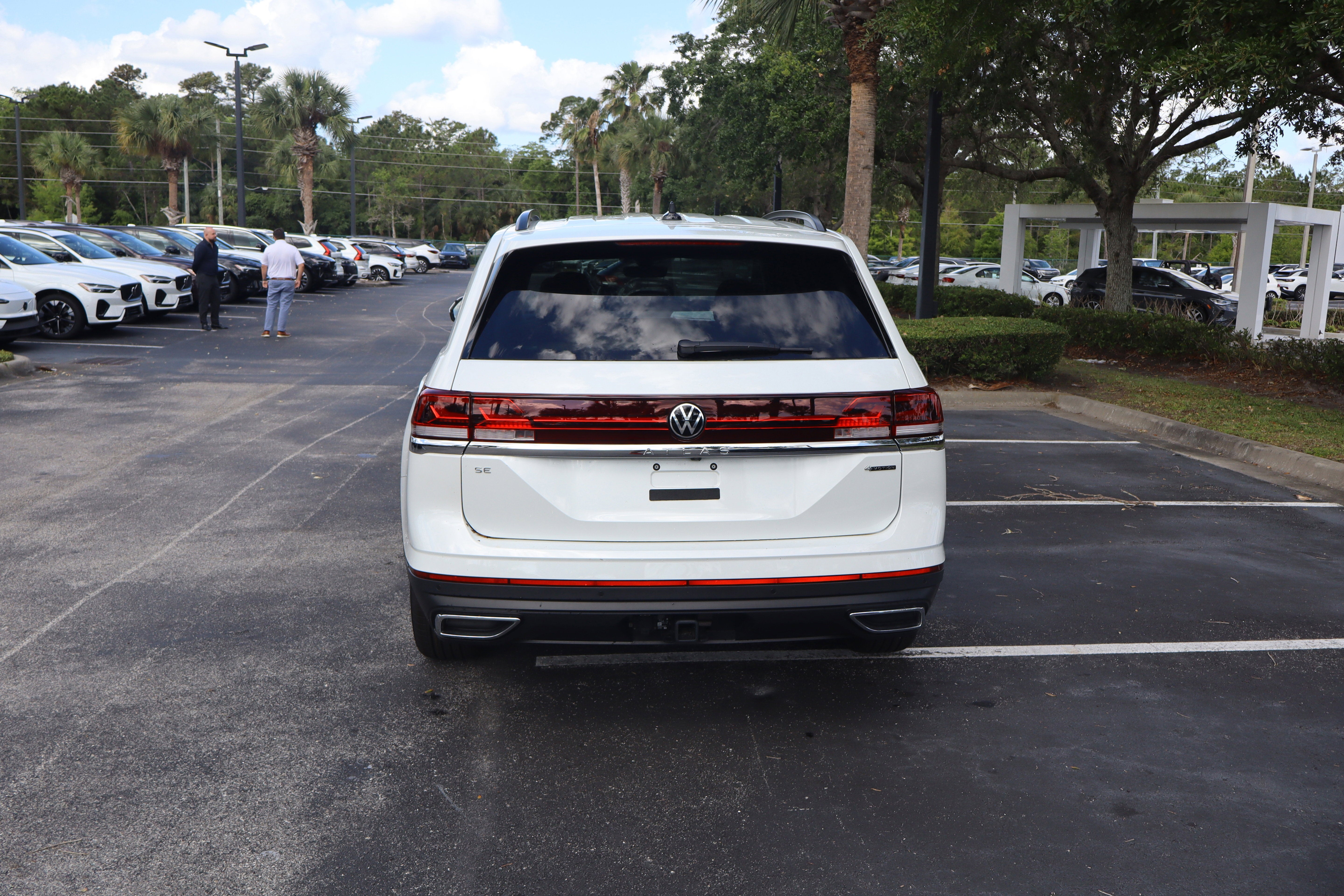 2026 Volkswagen Atlas 2.0T SE w/Technology