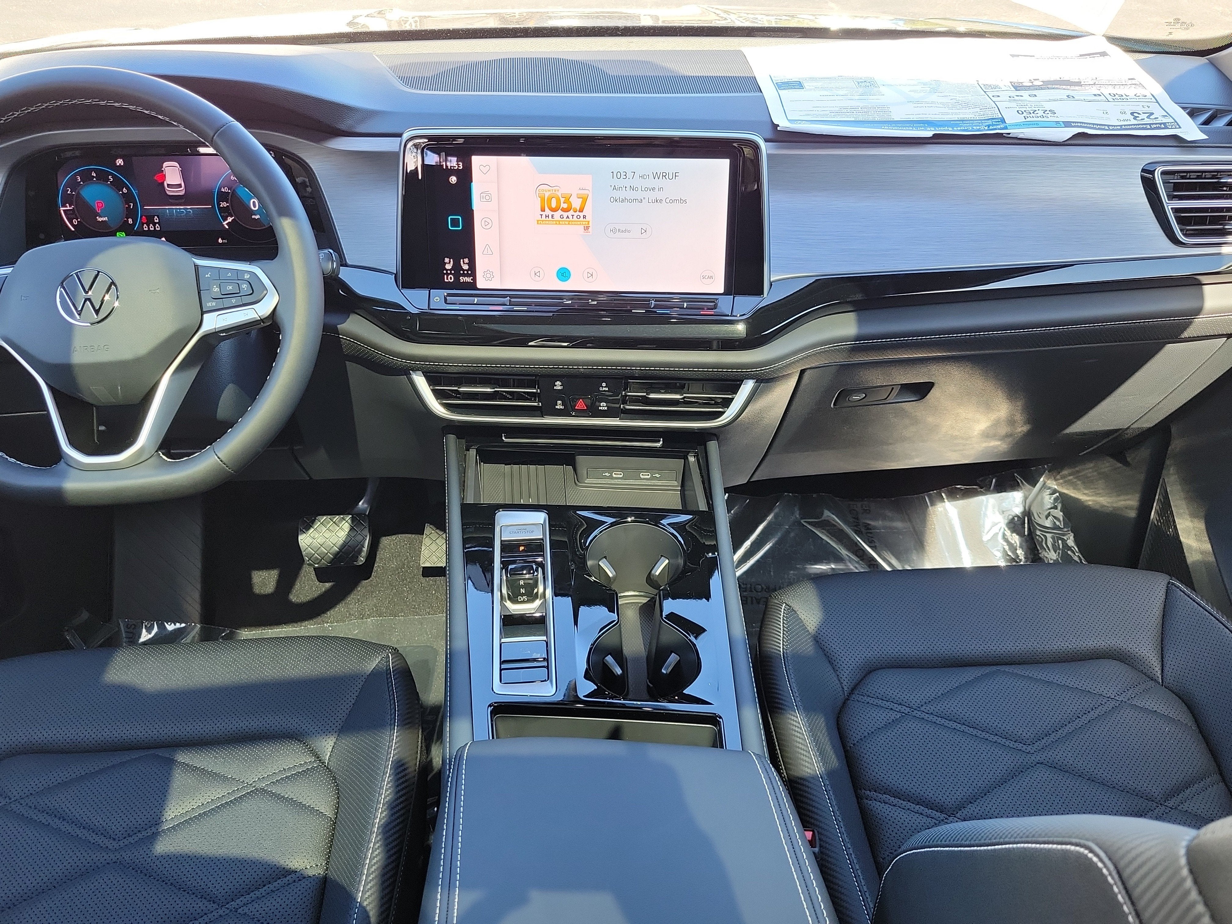 2026 Volkswagen Atlas Cross Sport 2.0T SE w/Technology