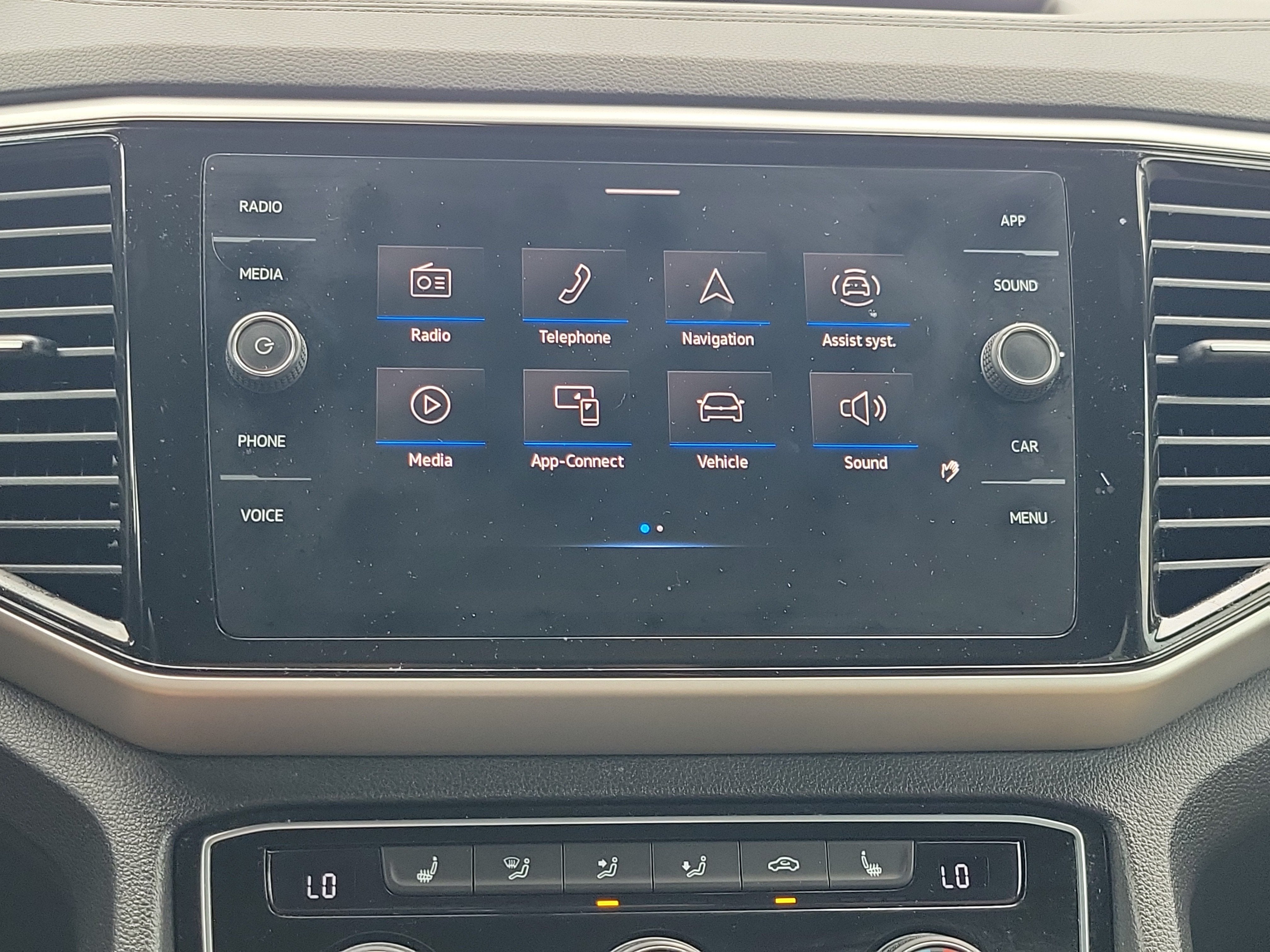 2022 Volkswagen Atlas Cross Sport 3.6L V6 SE w/Technology
