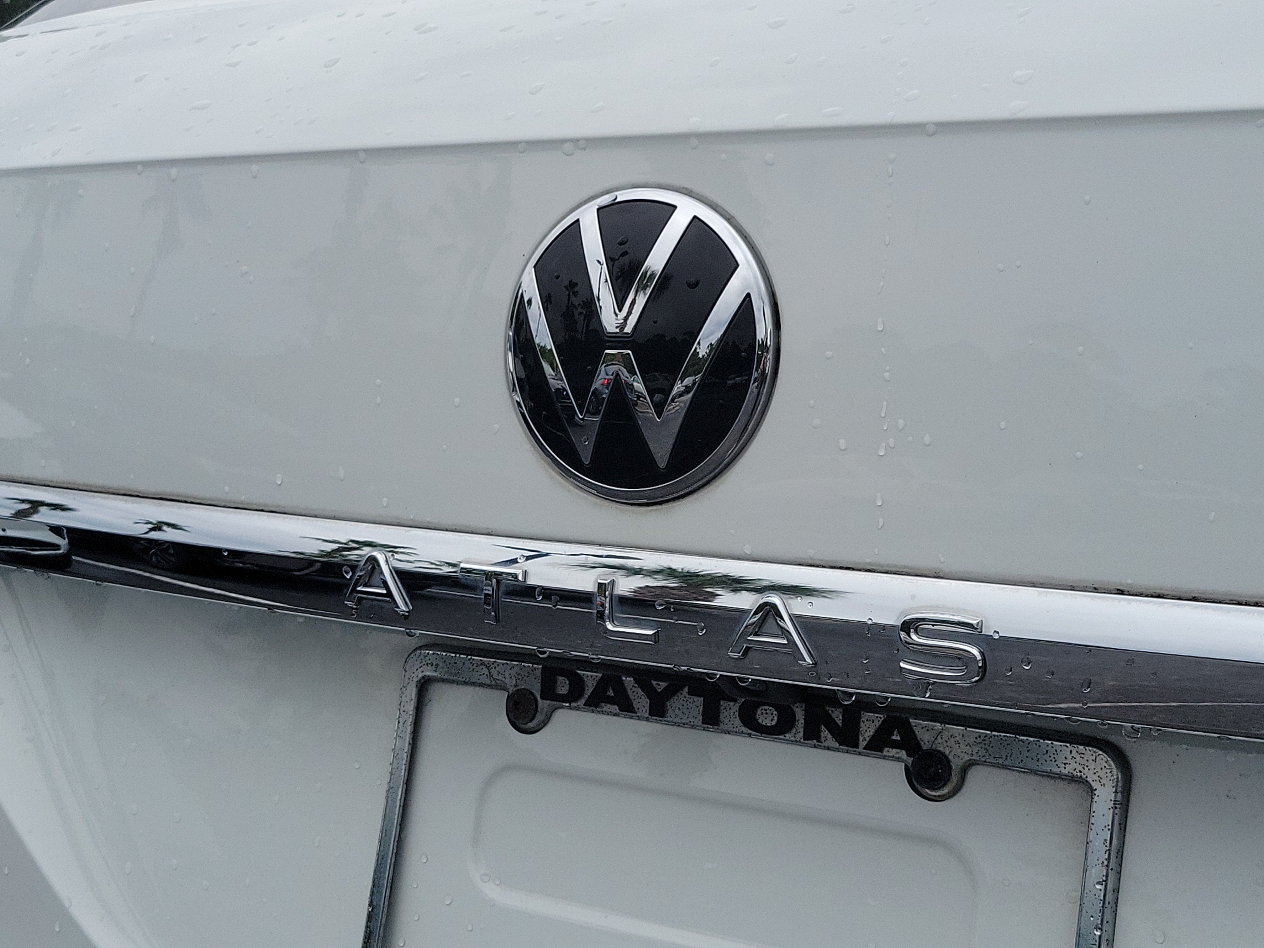 2022 Volkswagen Atlas Cross Sport 3.6L V6 SE w/Technology
