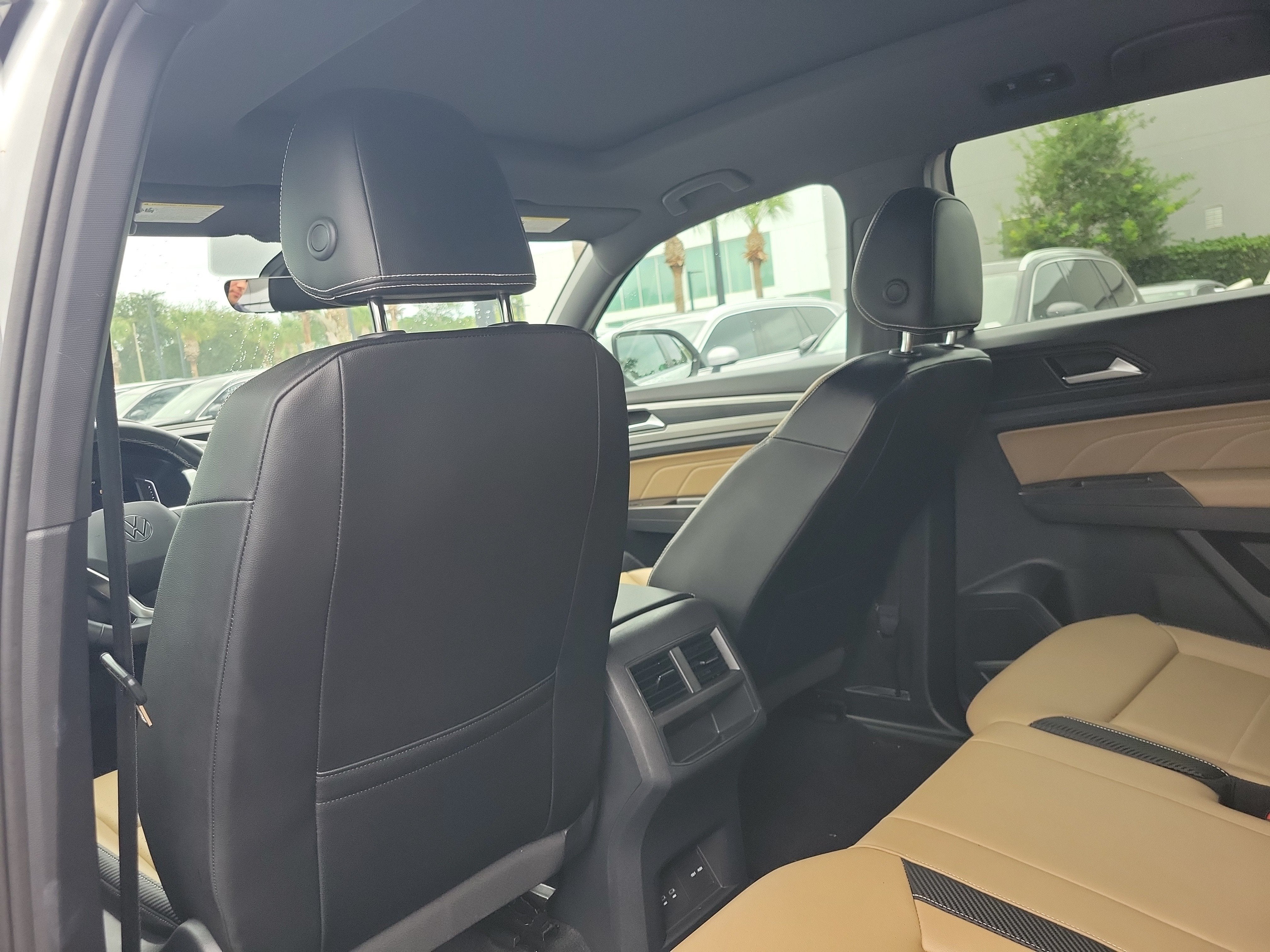 2022 Volkswagen Atlas Cross Sport 3.6L V6 SE w/Technology