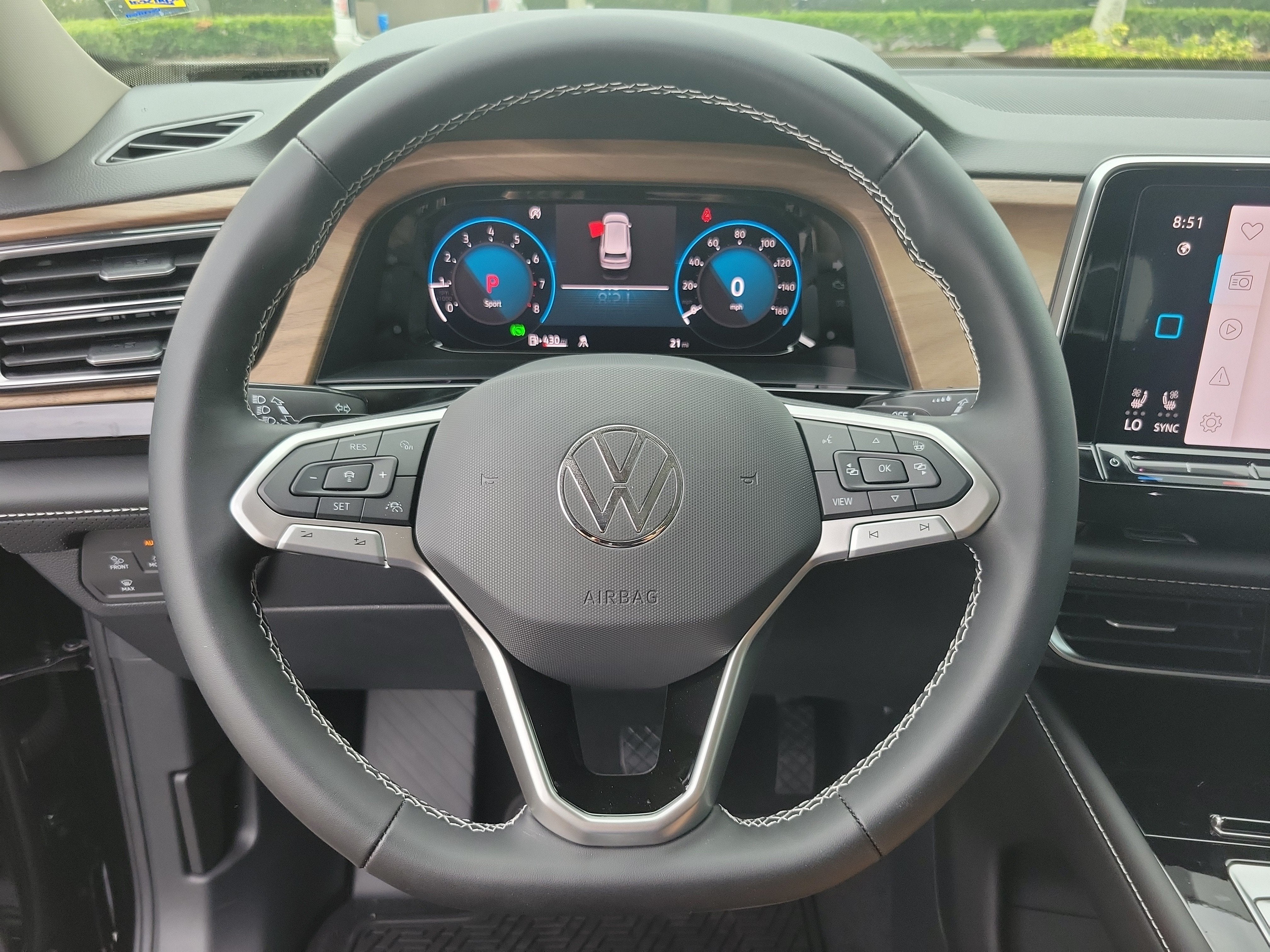 2026 Volkswagen Atlas 2.0T SE w/Technology