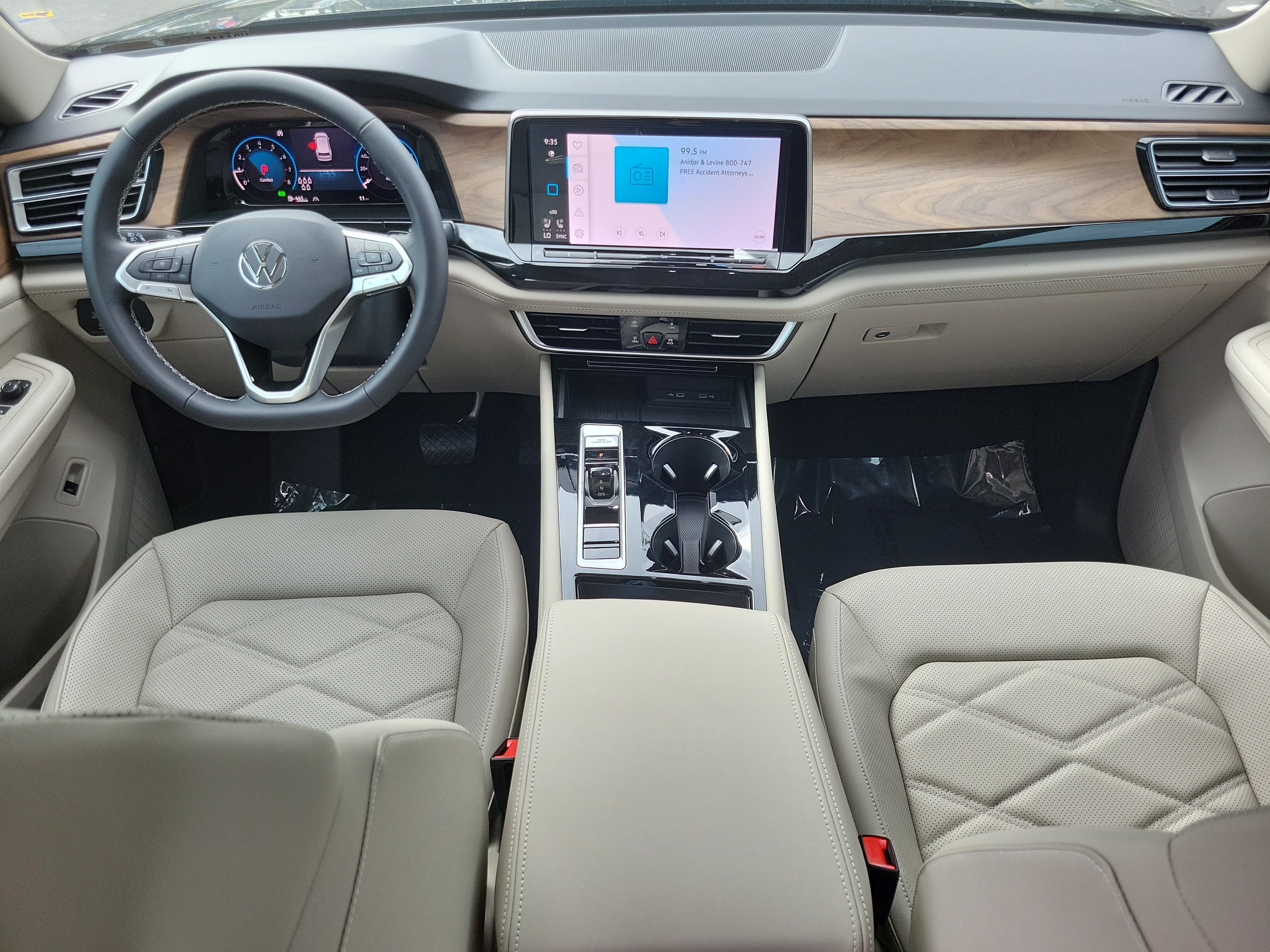 2026 Volkswagen Atlas 2.0T SE w/Technology
