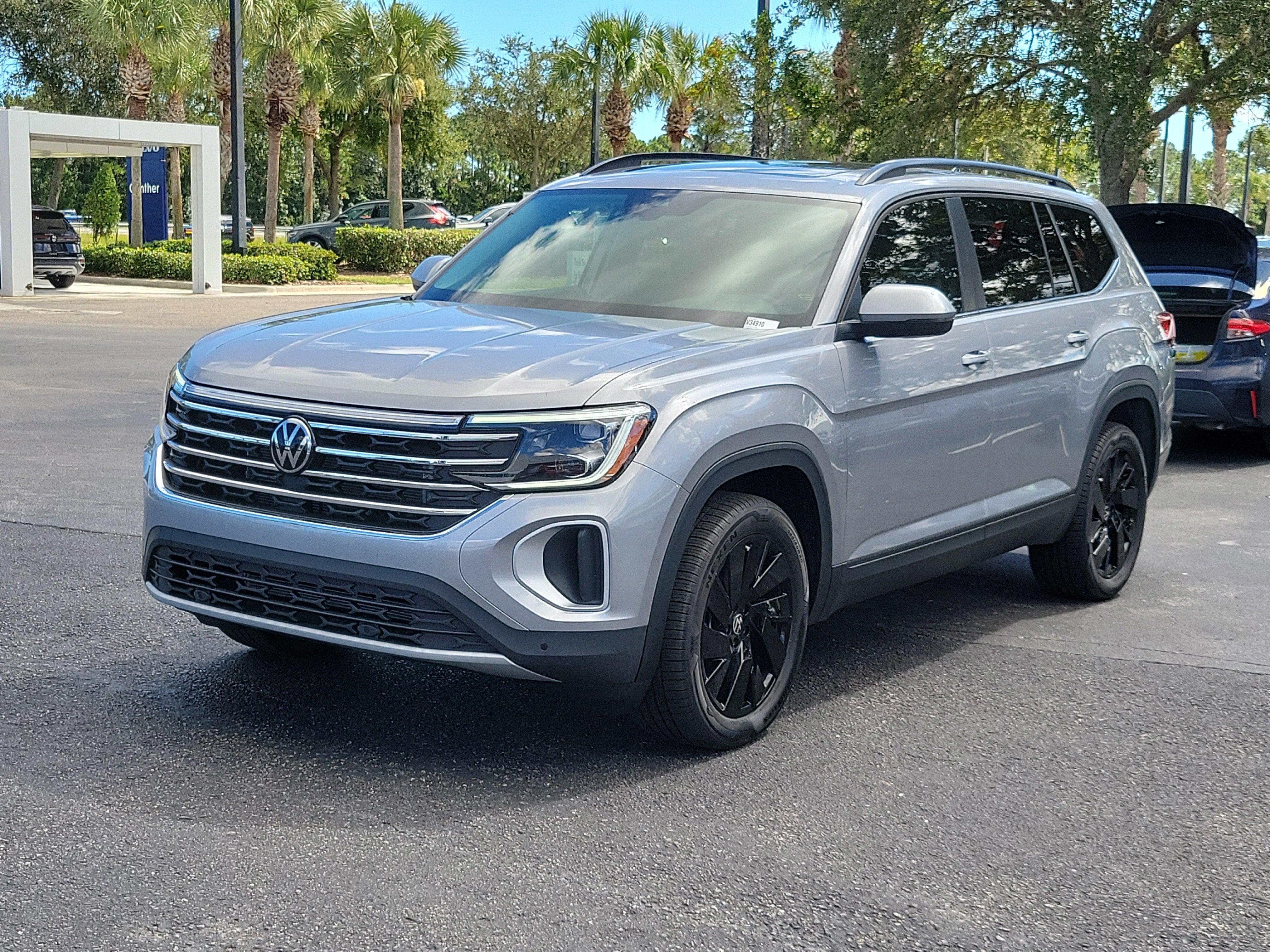 2026 Volkswagen Atlas 2.0T SE w/Technology