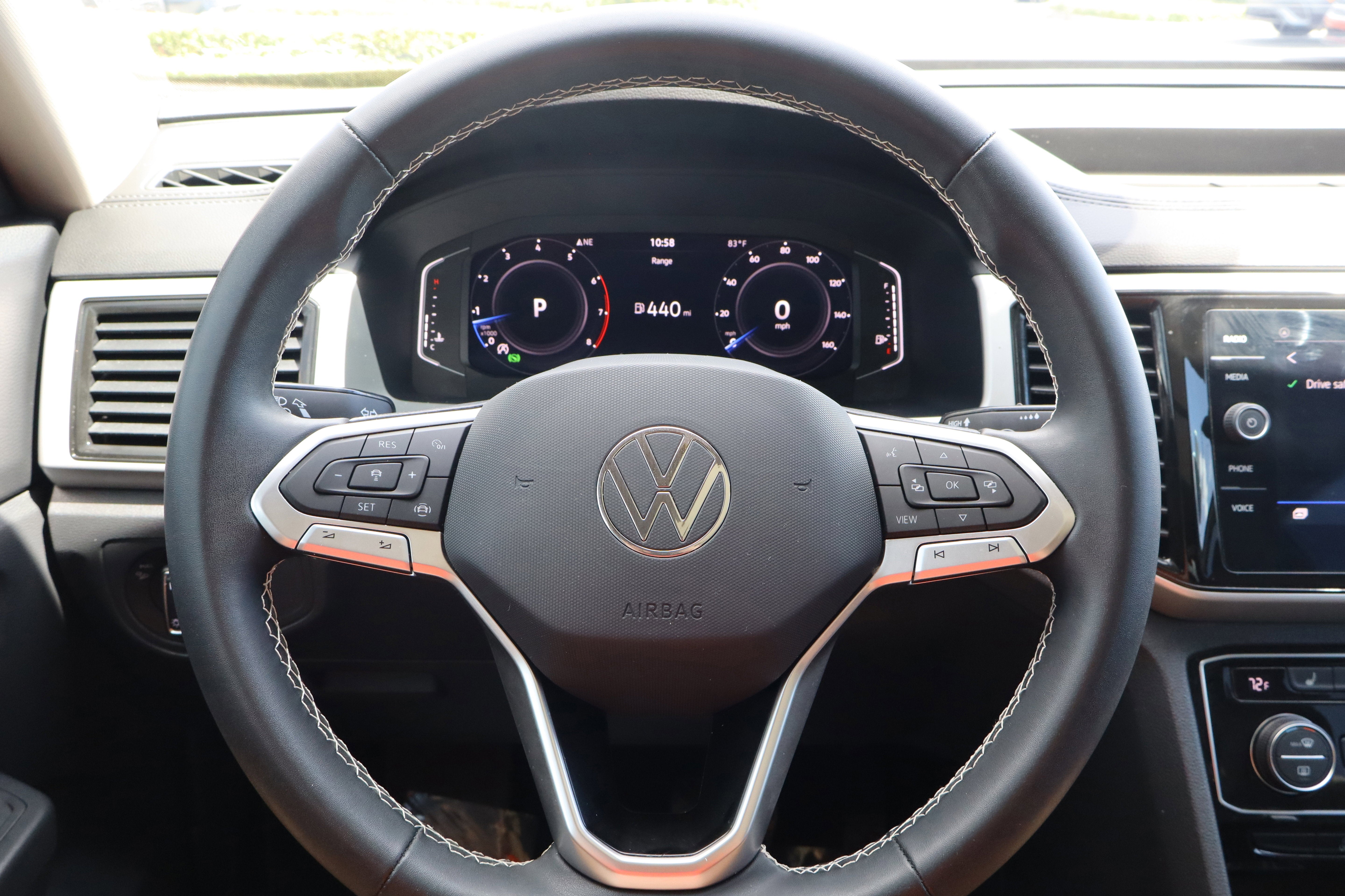 2023 Volkswagen Atlas 3.6L V6 SE w/Technology