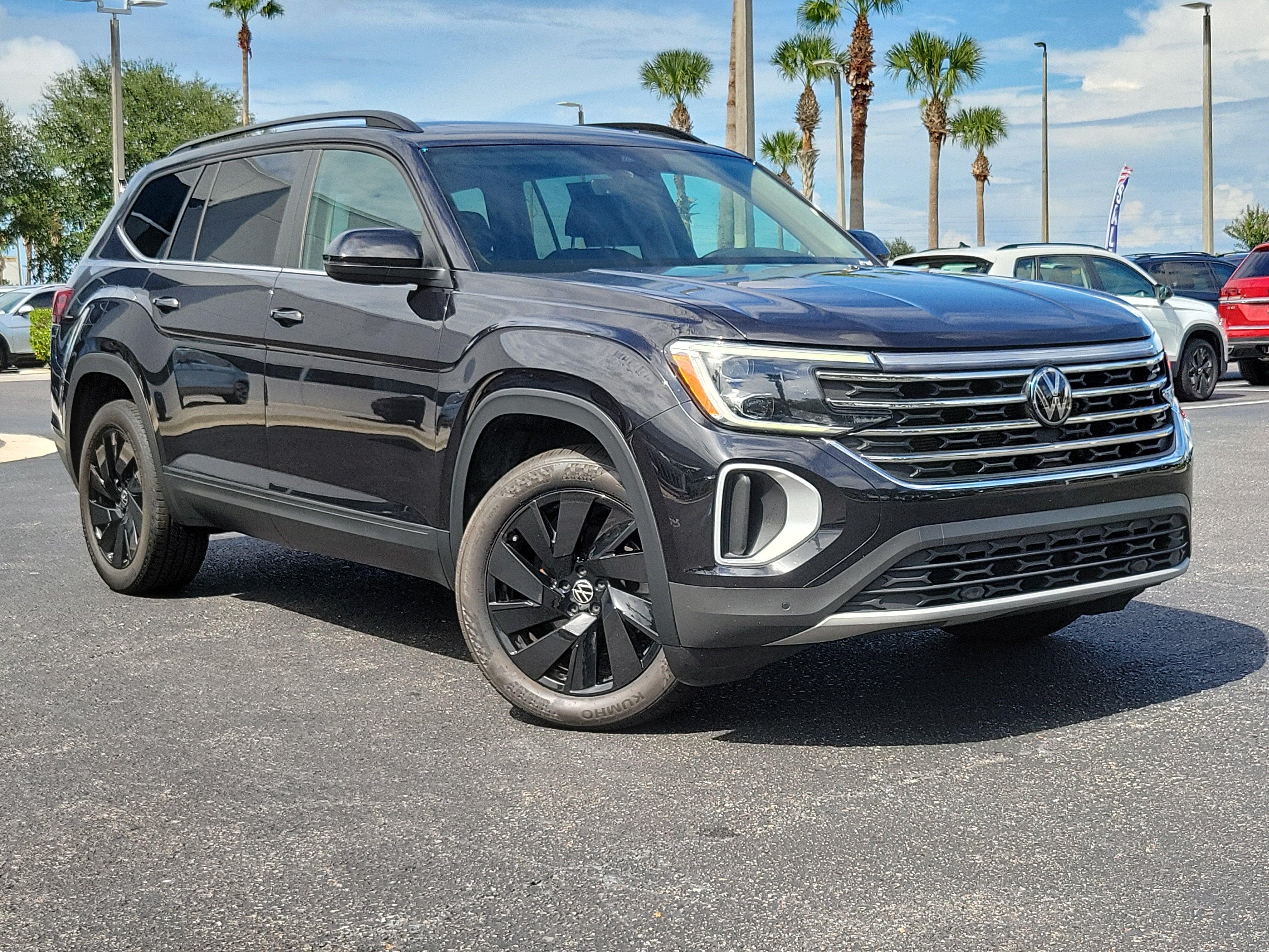 2024 Volkswagen Atlas 2.0T SE w/Technology