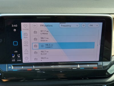 2024 Volkswagen Atlas 2.0T SE w/Technology