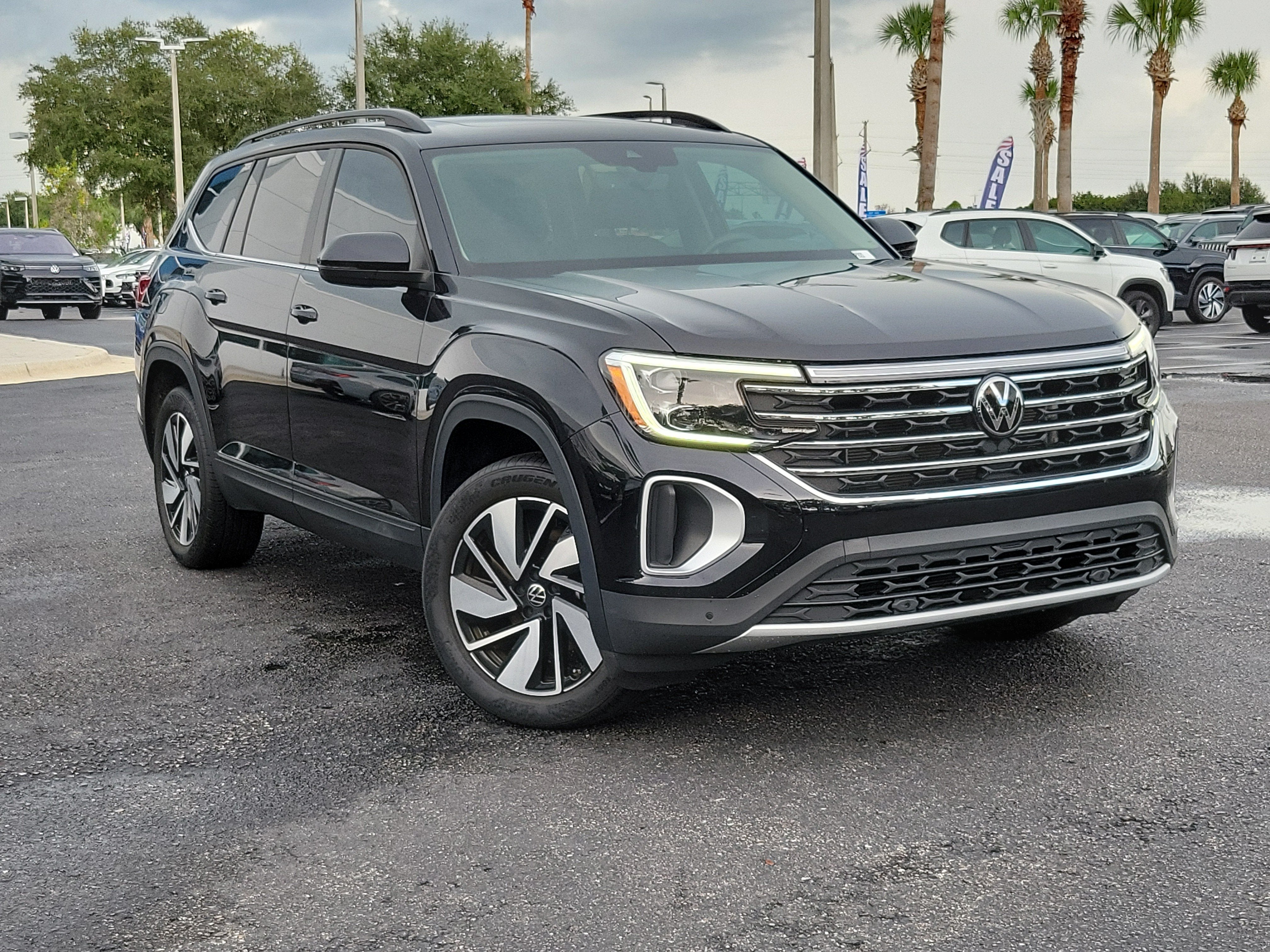 2024 Volkswagen Atlas 2.0T SE w/Technology