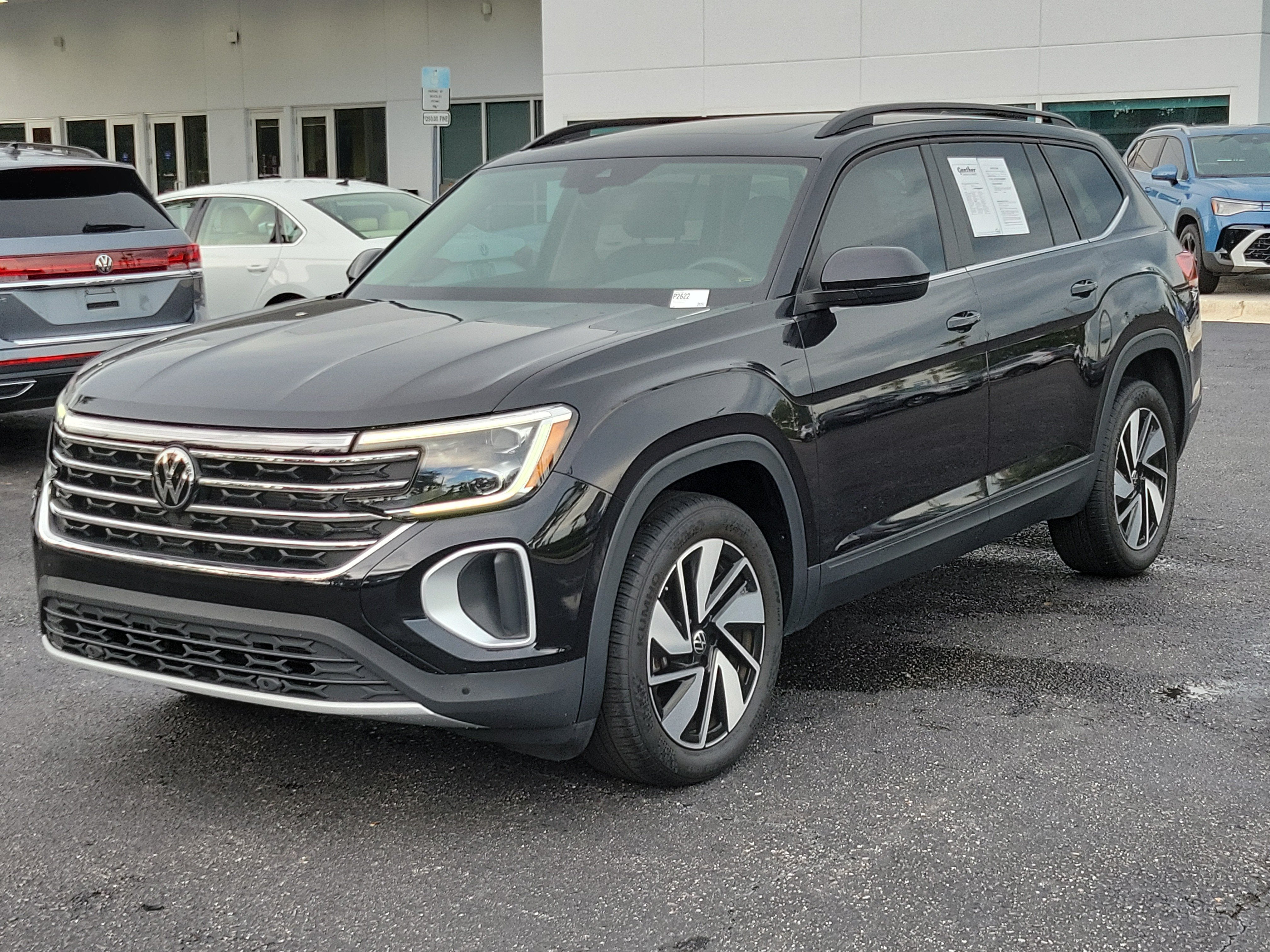 2024 Volkswagen Atlas 2.0T SE w/Technology