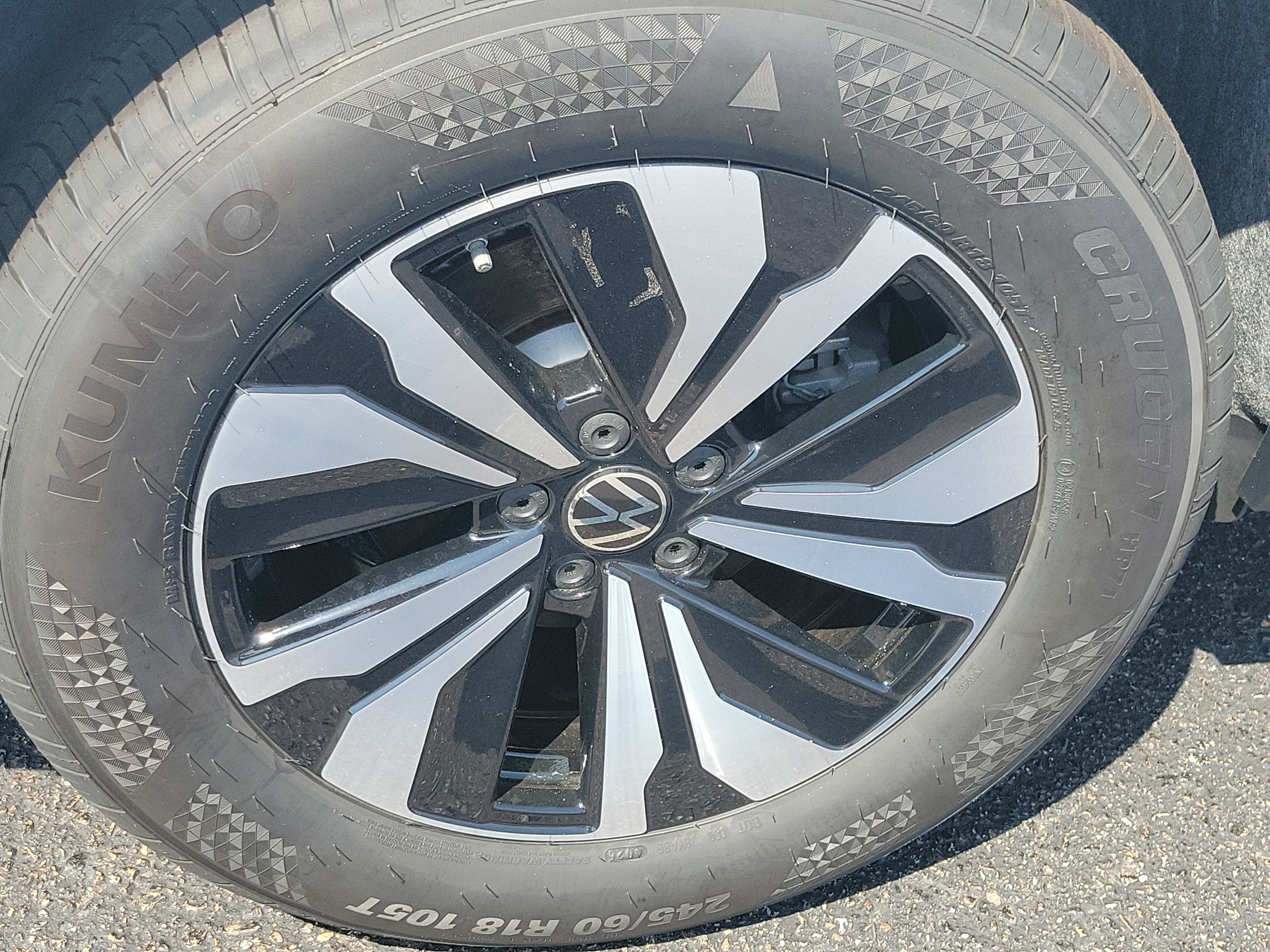 2026 Volkswagen Atlas 2.0T SE