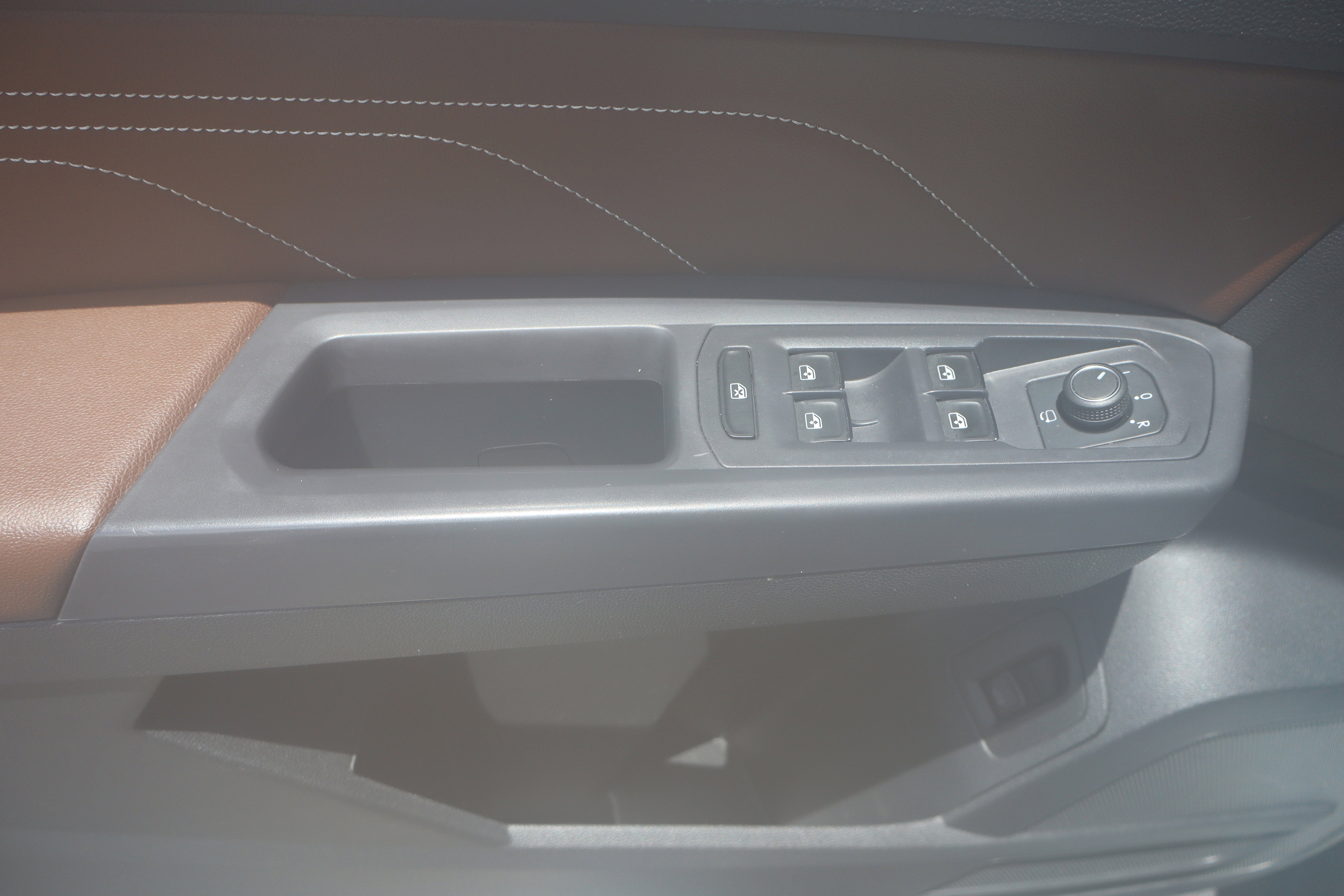 2021 Volkswagen Atlas 3.6L V6 SEL Premium